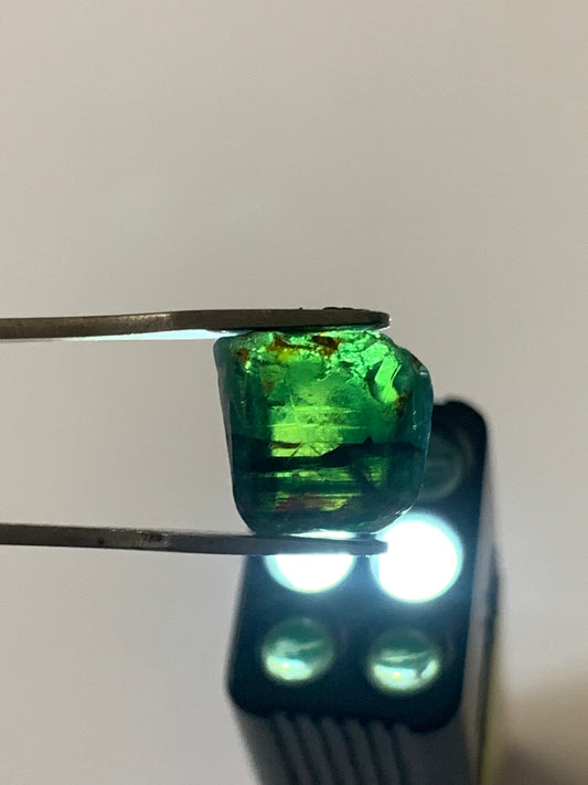 11.8ct Facet Grade Australian Sapphire Specimen