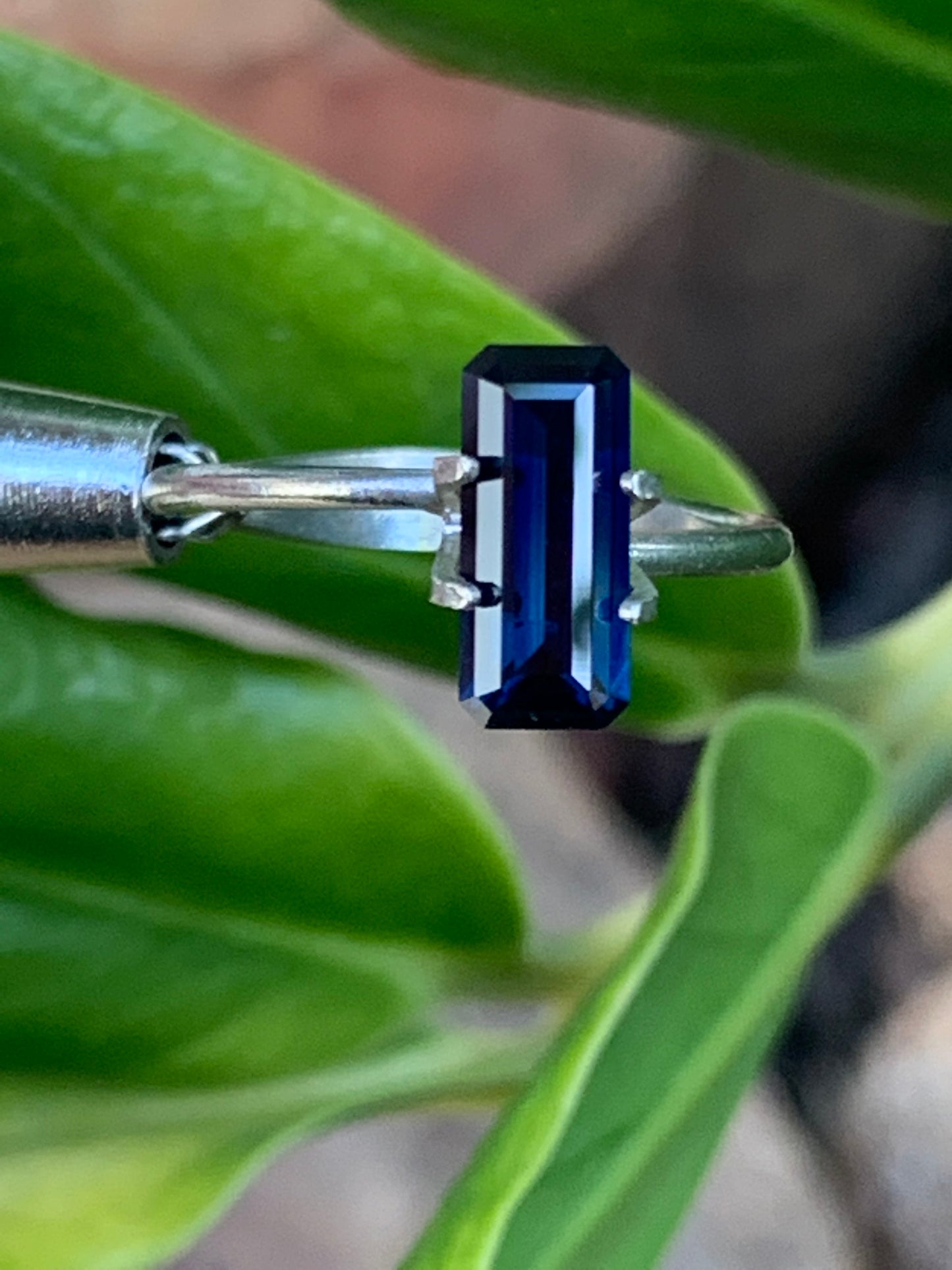 1.9ct Deep Blue Australian Sapphire