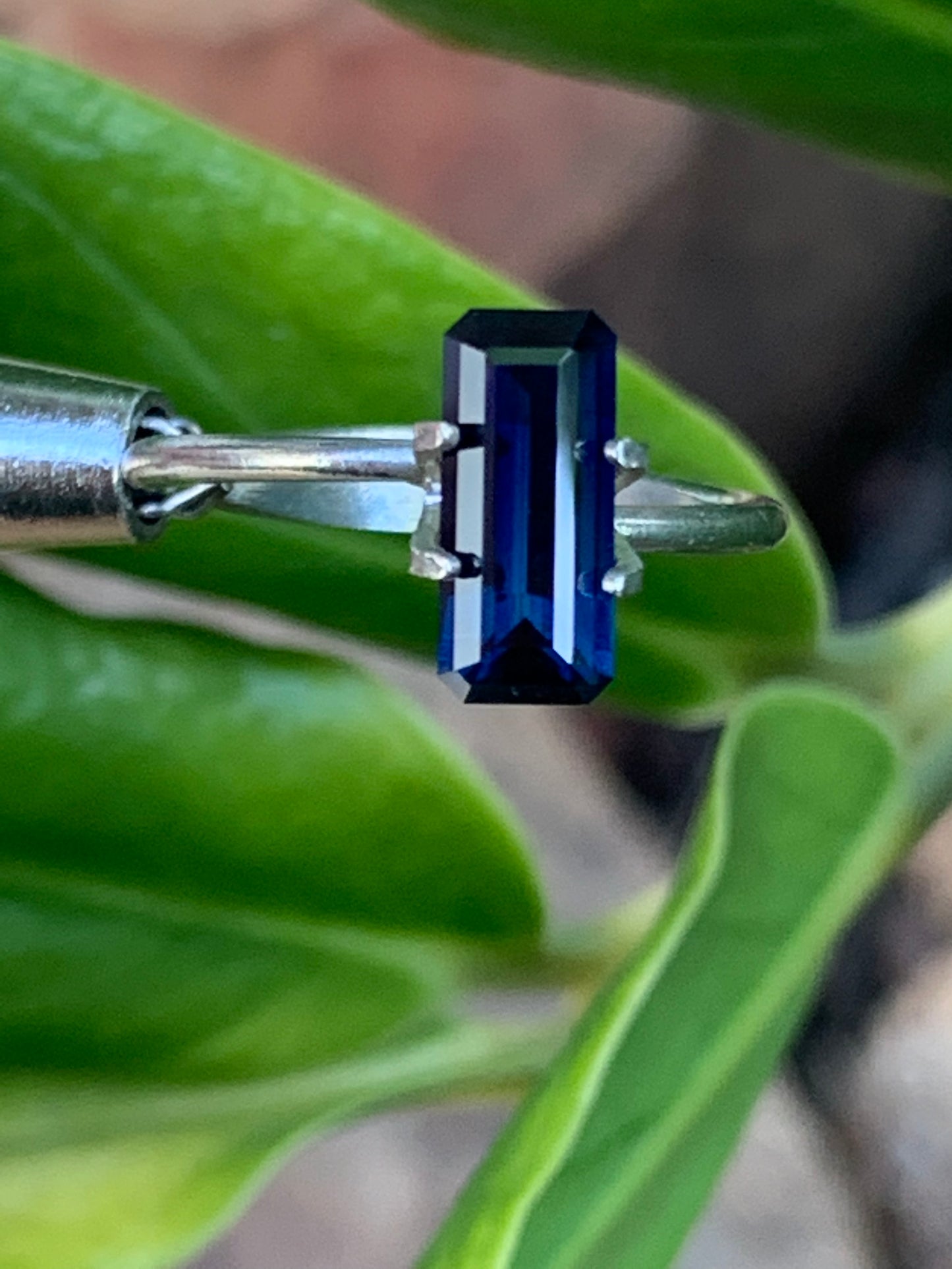 1.9ct Deep Blue Australian Sapphire