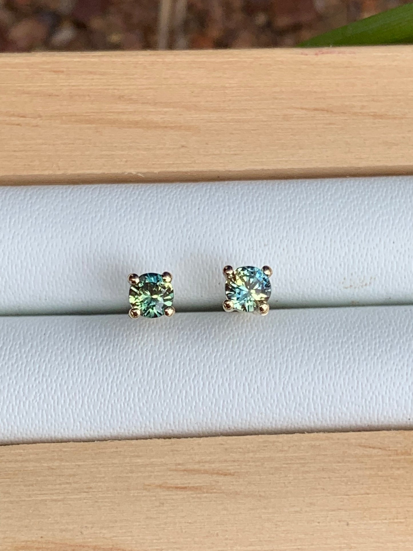 Australian Parti Sapphire Earrings ~ 3mm Gold Studs