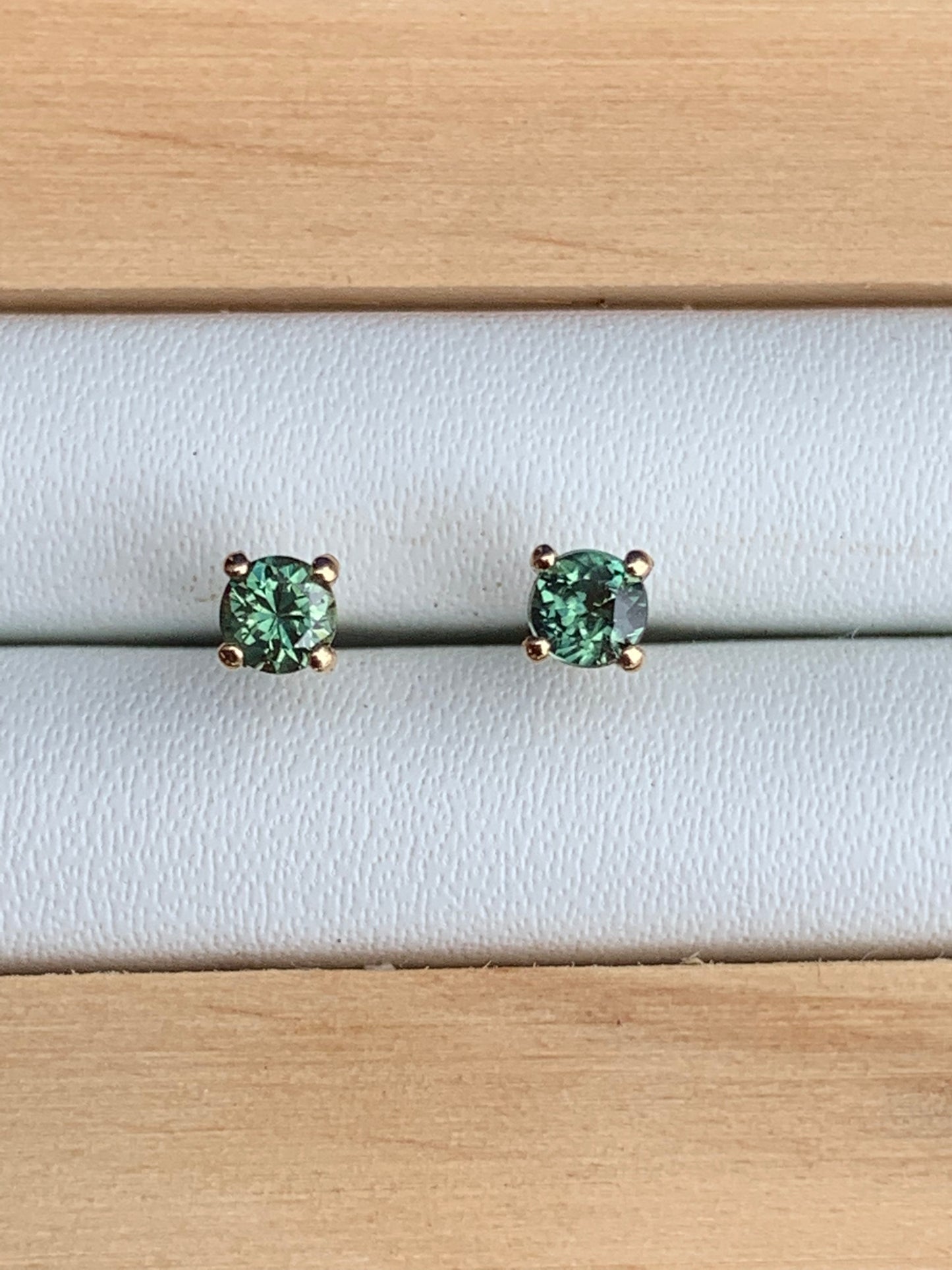 Green Australian Sapphire