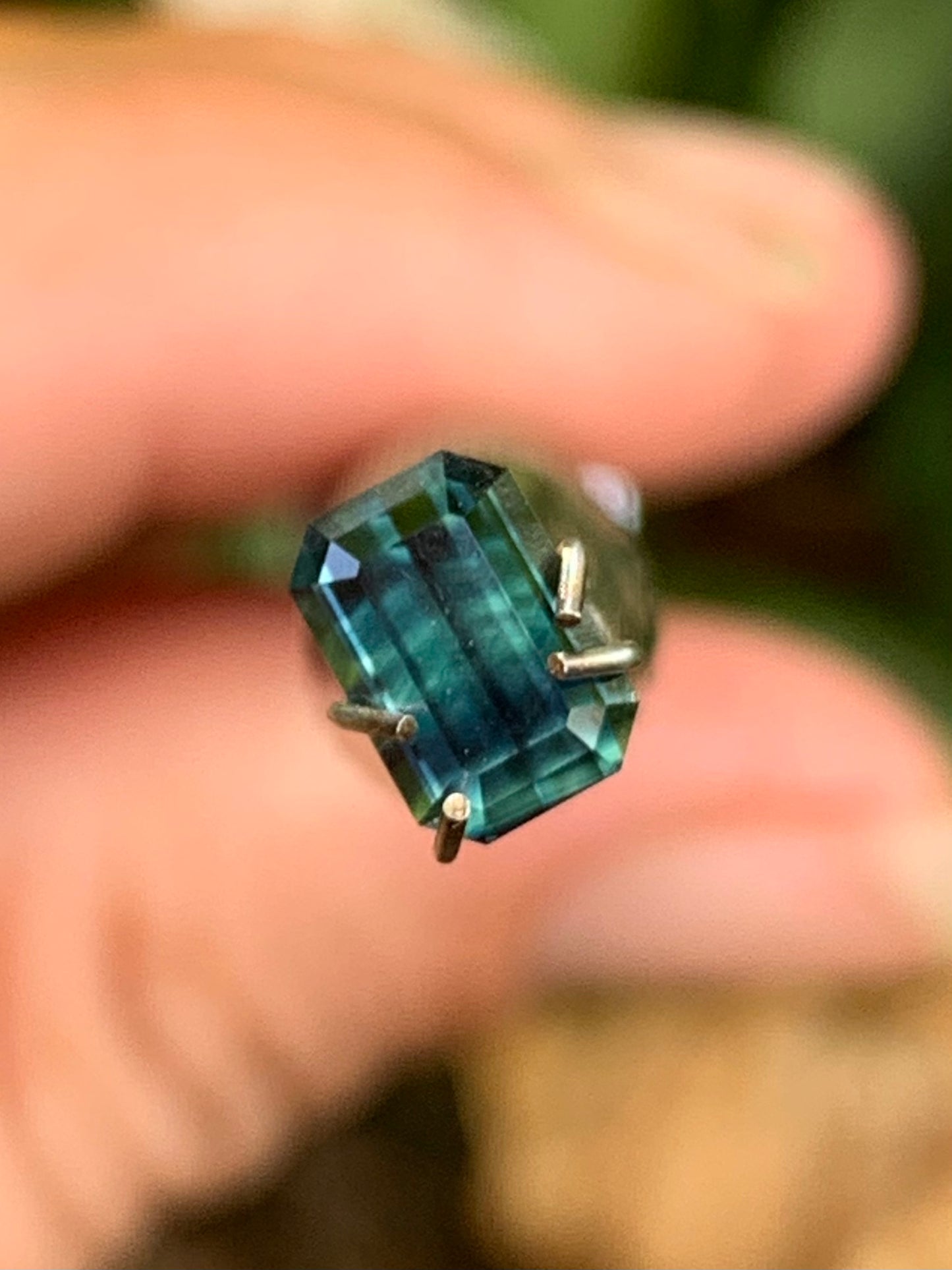 1.26ct Teal Banded Australian Sapphire