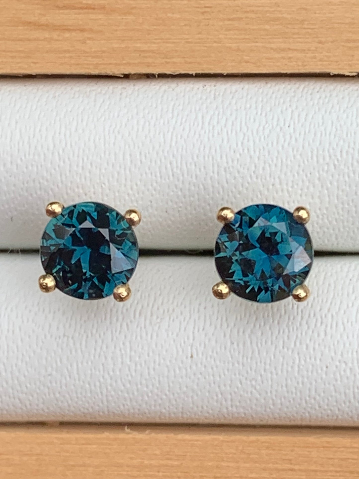 Australian Sapphire