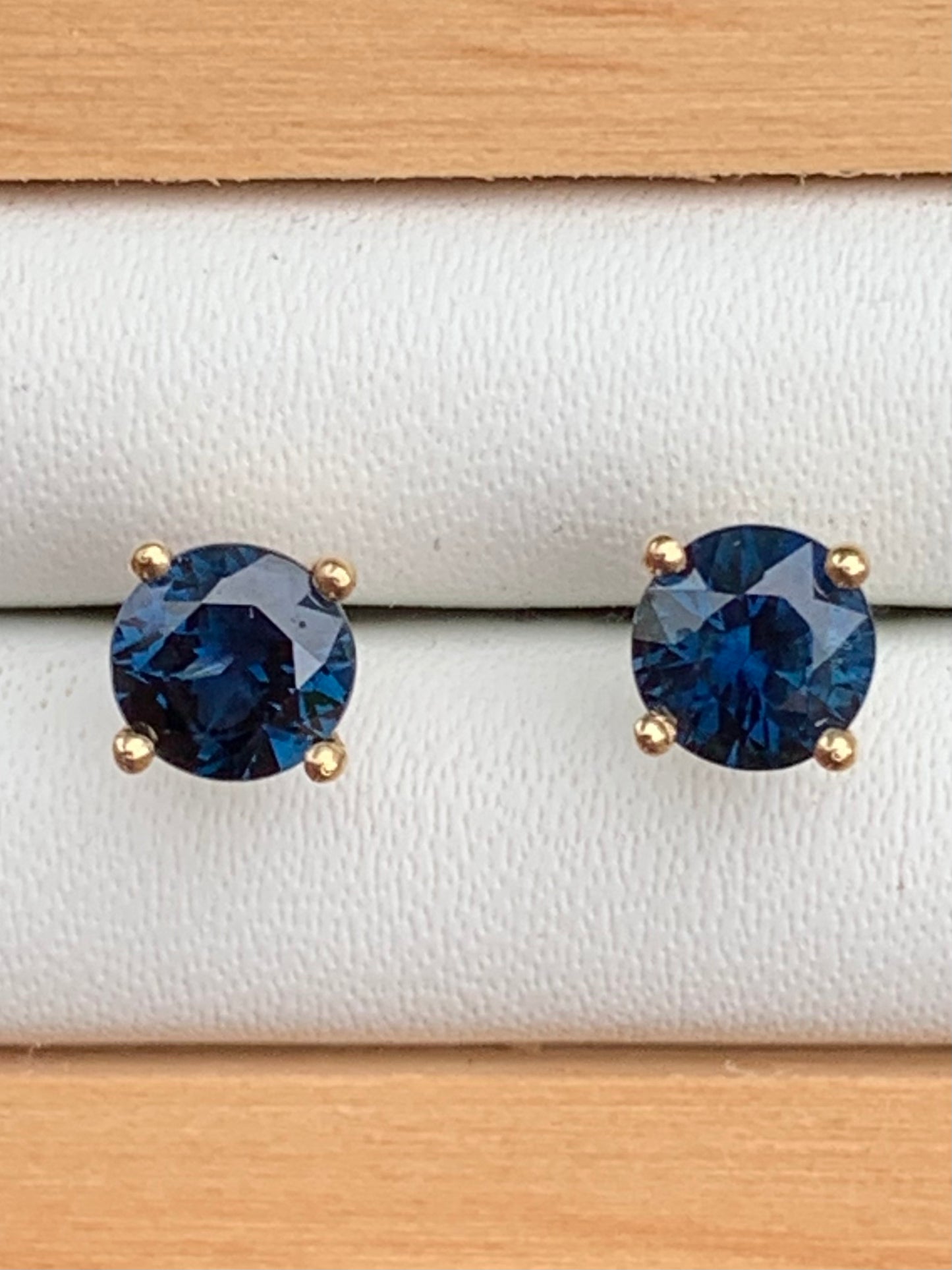 Australian Sapphire Jewellery
