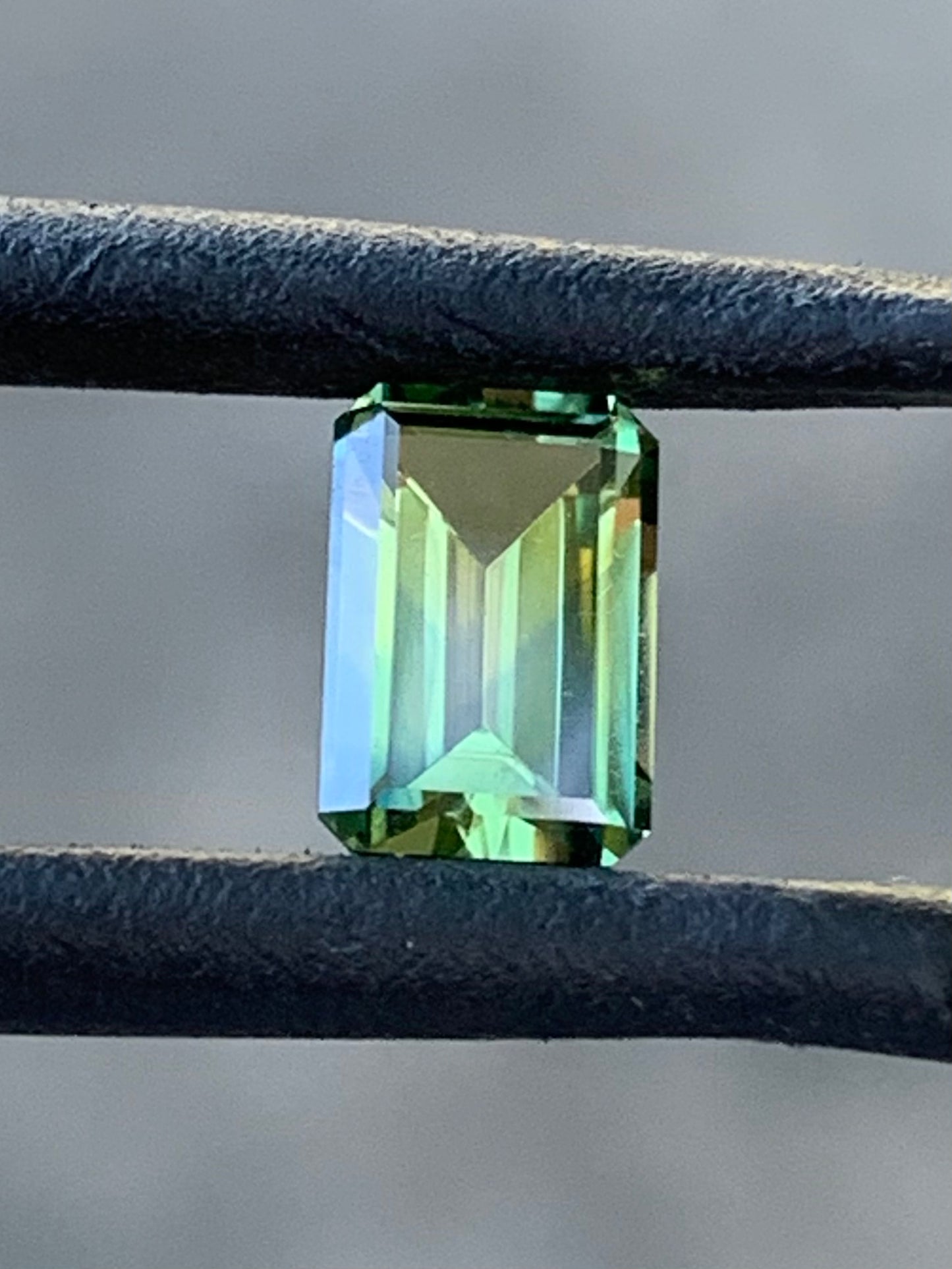 1.04ct Australian Parti Sapphire