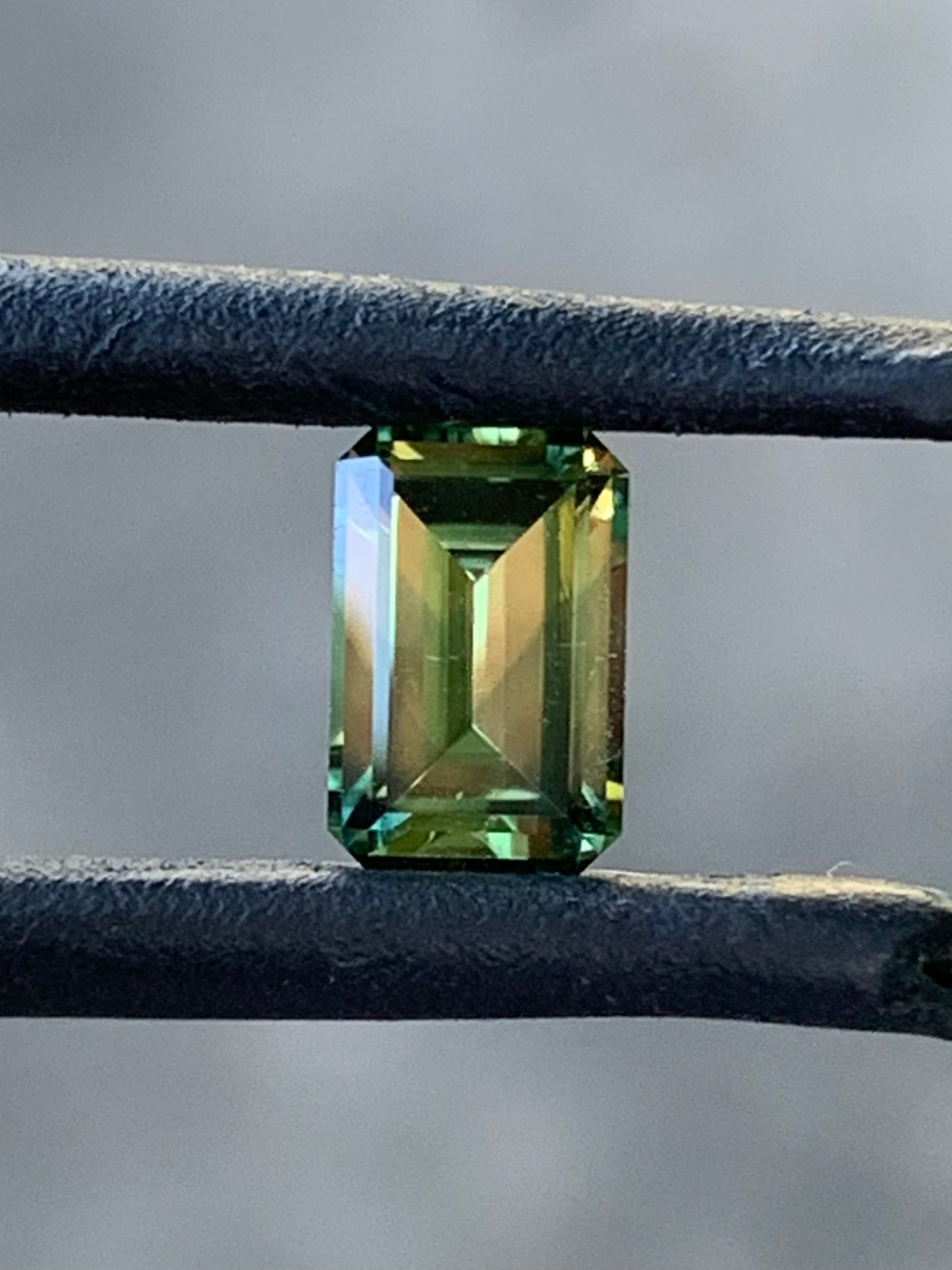 1.04ct Australian Parti Sapphire