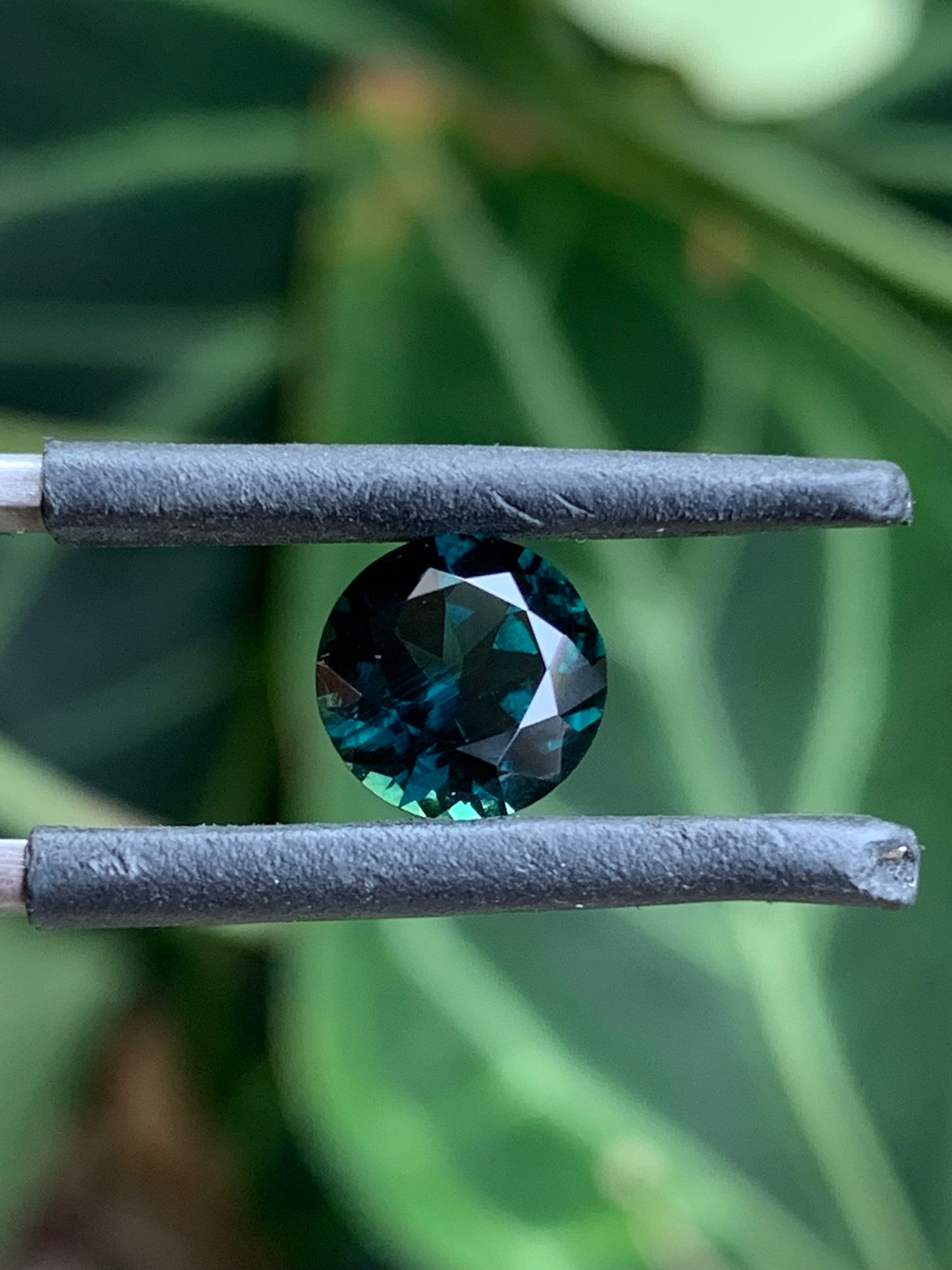 Australian Sapphire ready for Jewellery