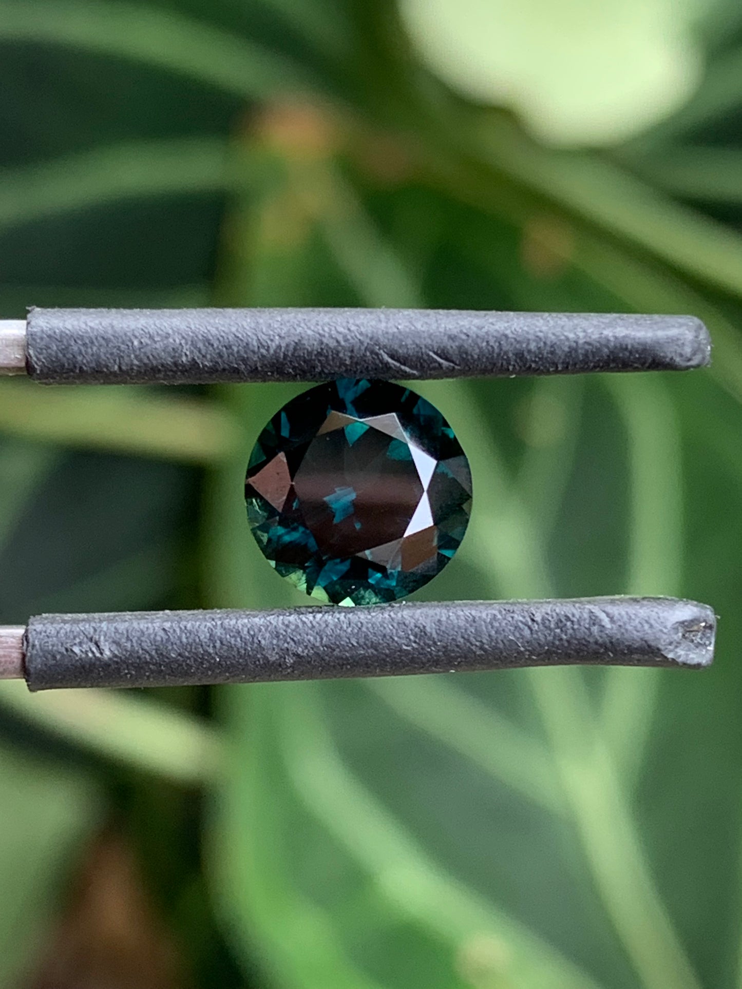 1.9ct Teal Australian Sapphire