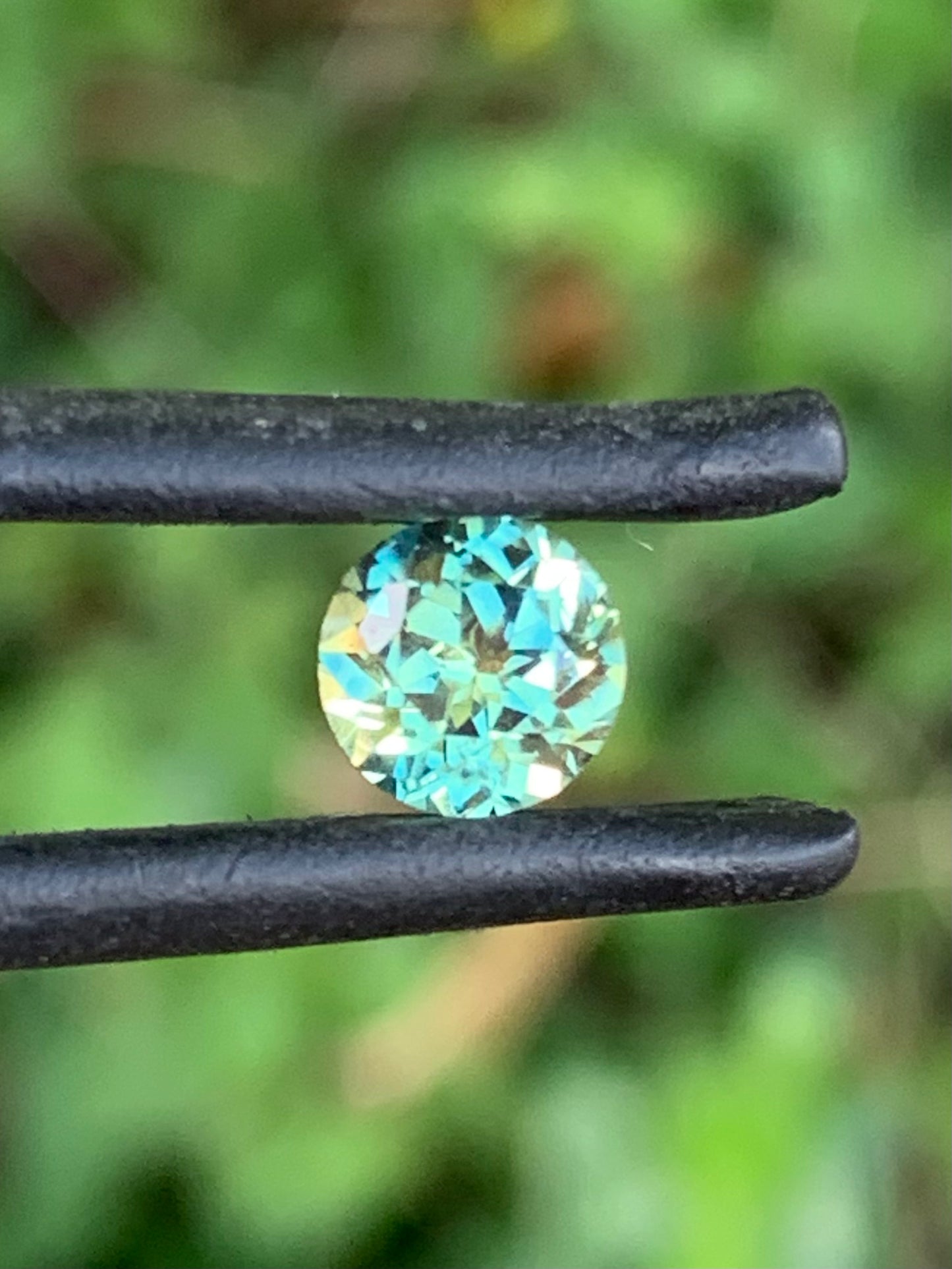 0.9ct Australian Parti Sapphire