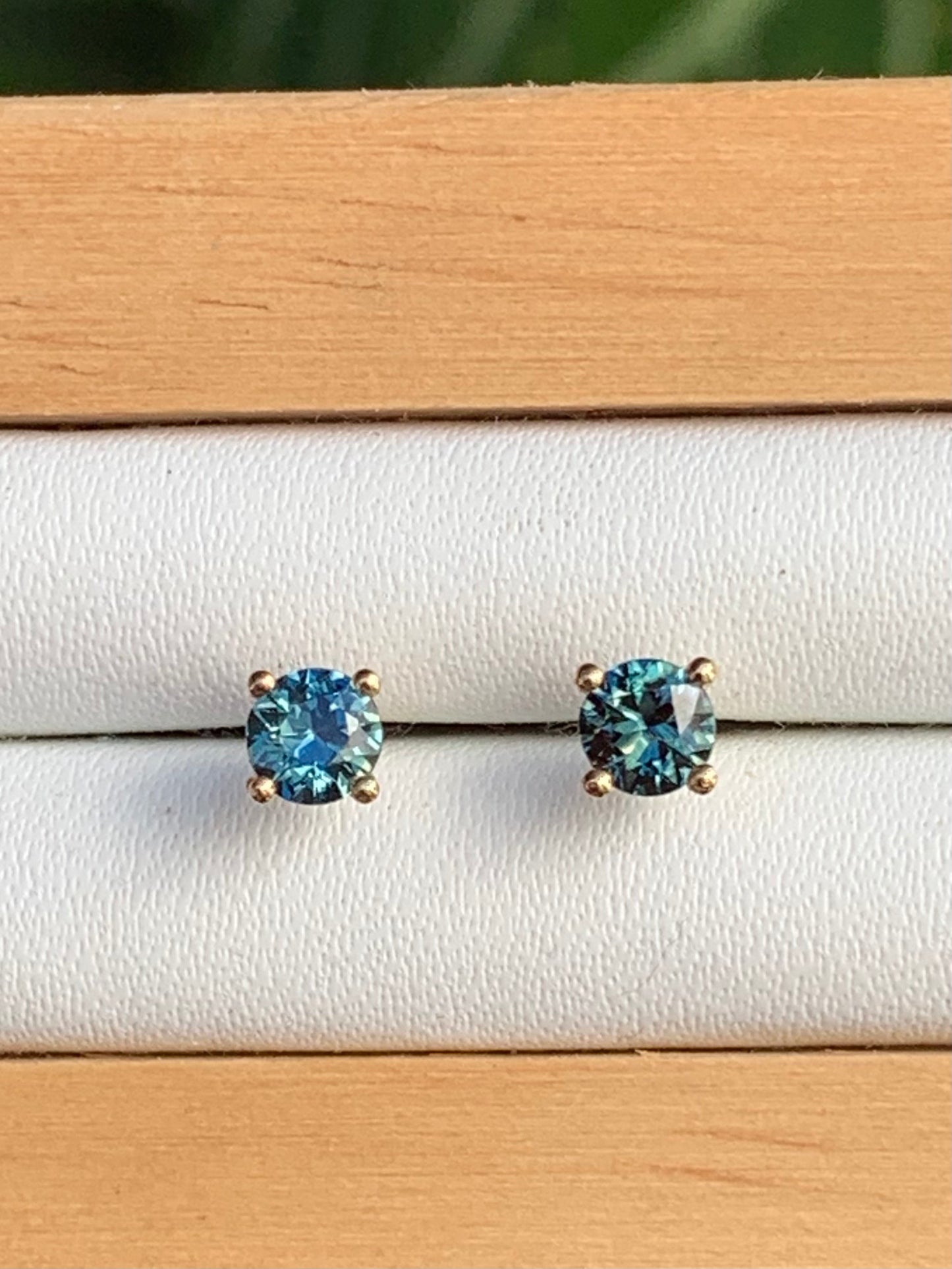 Parti Sapphire Earrings