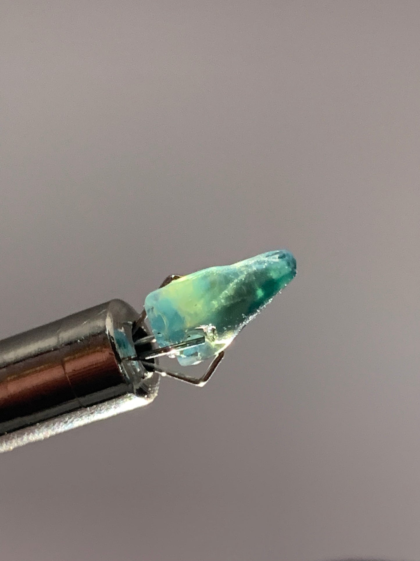 2.45ct Australian Dog Tooth Sapphire Crystal