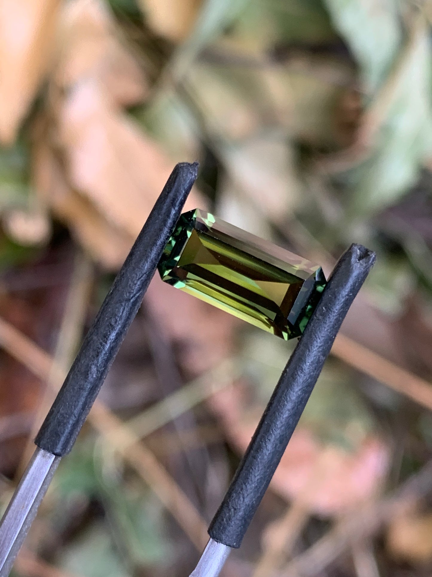 2.95ct Green Australian Sapphire