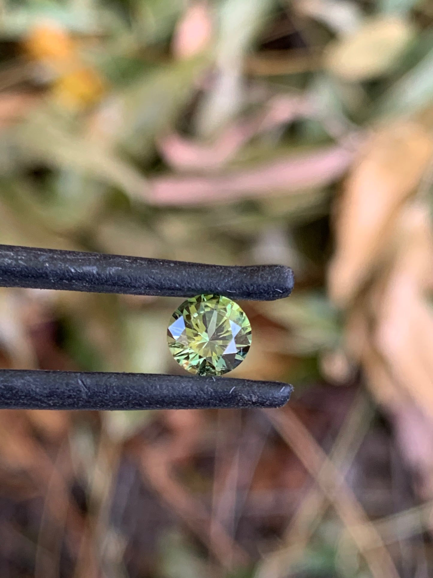 0.75ct Green Australian Sapphire