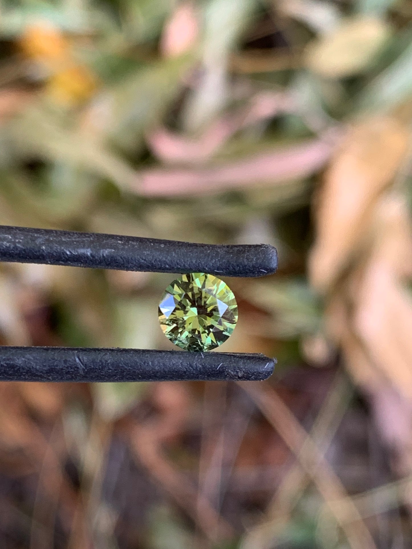 0.75ct Green Australian Sapphire