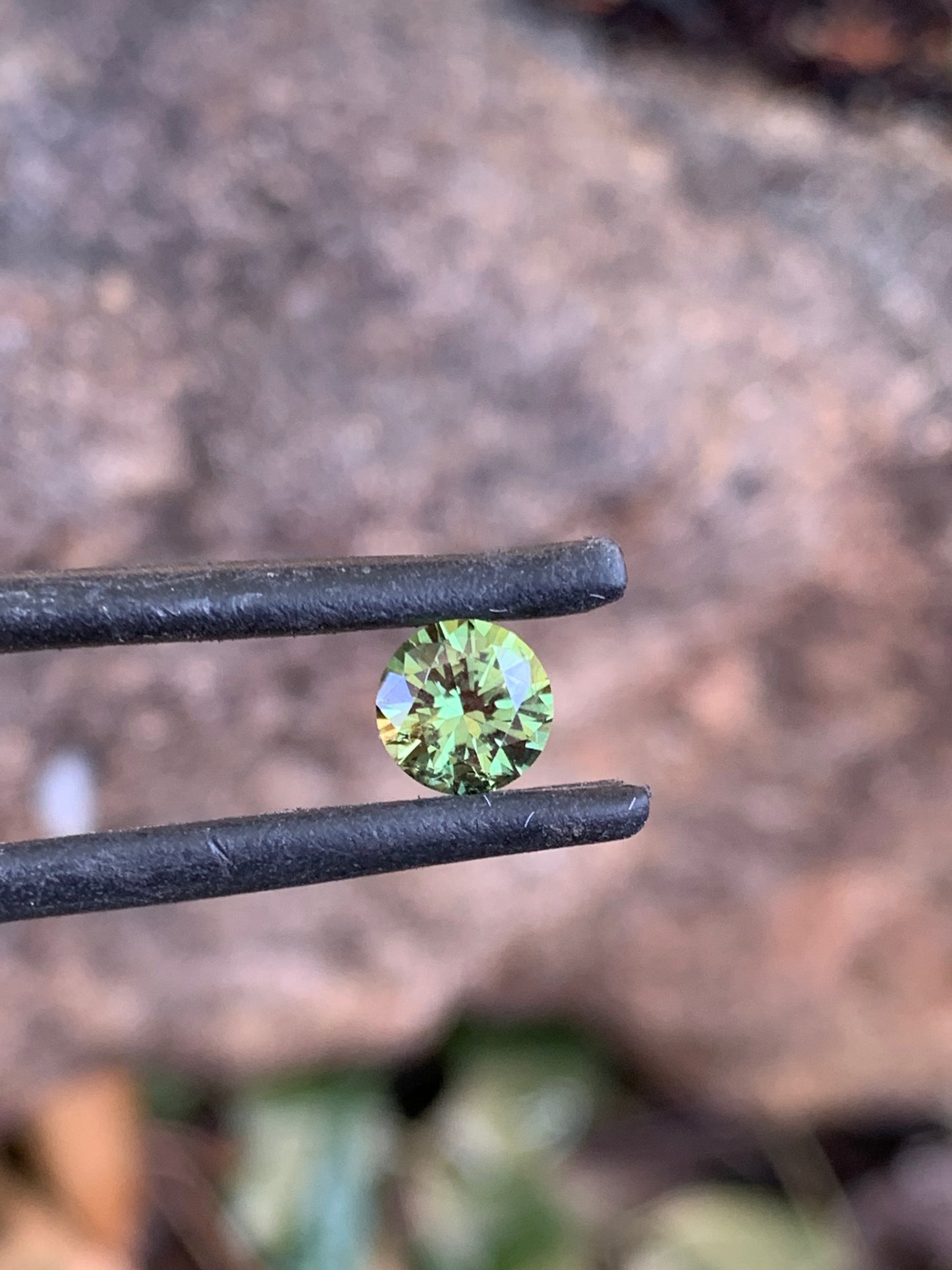 0.75ct Green Australian Sapphire