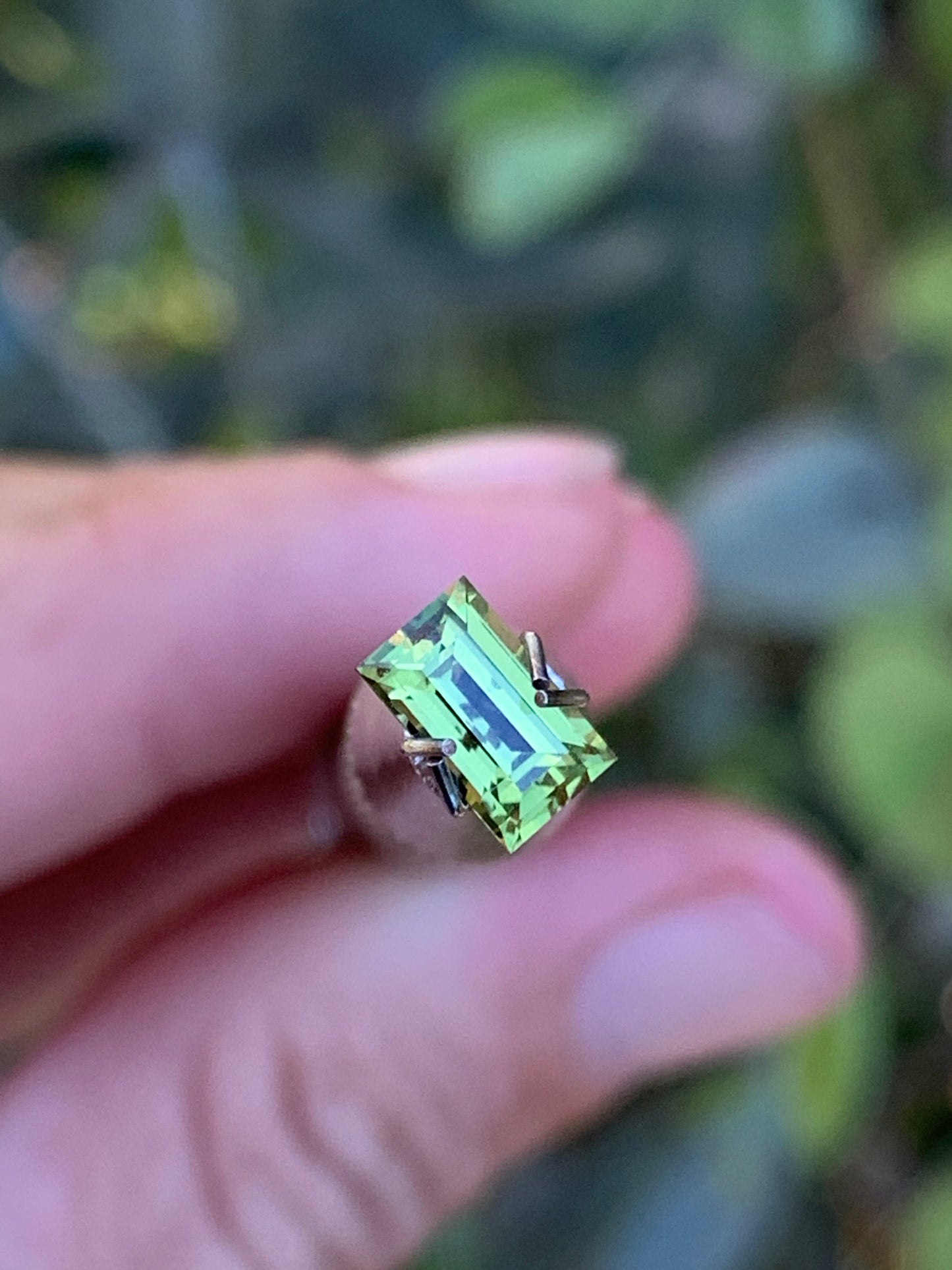 .87ct Light Green/Yellow Australian Sapphire