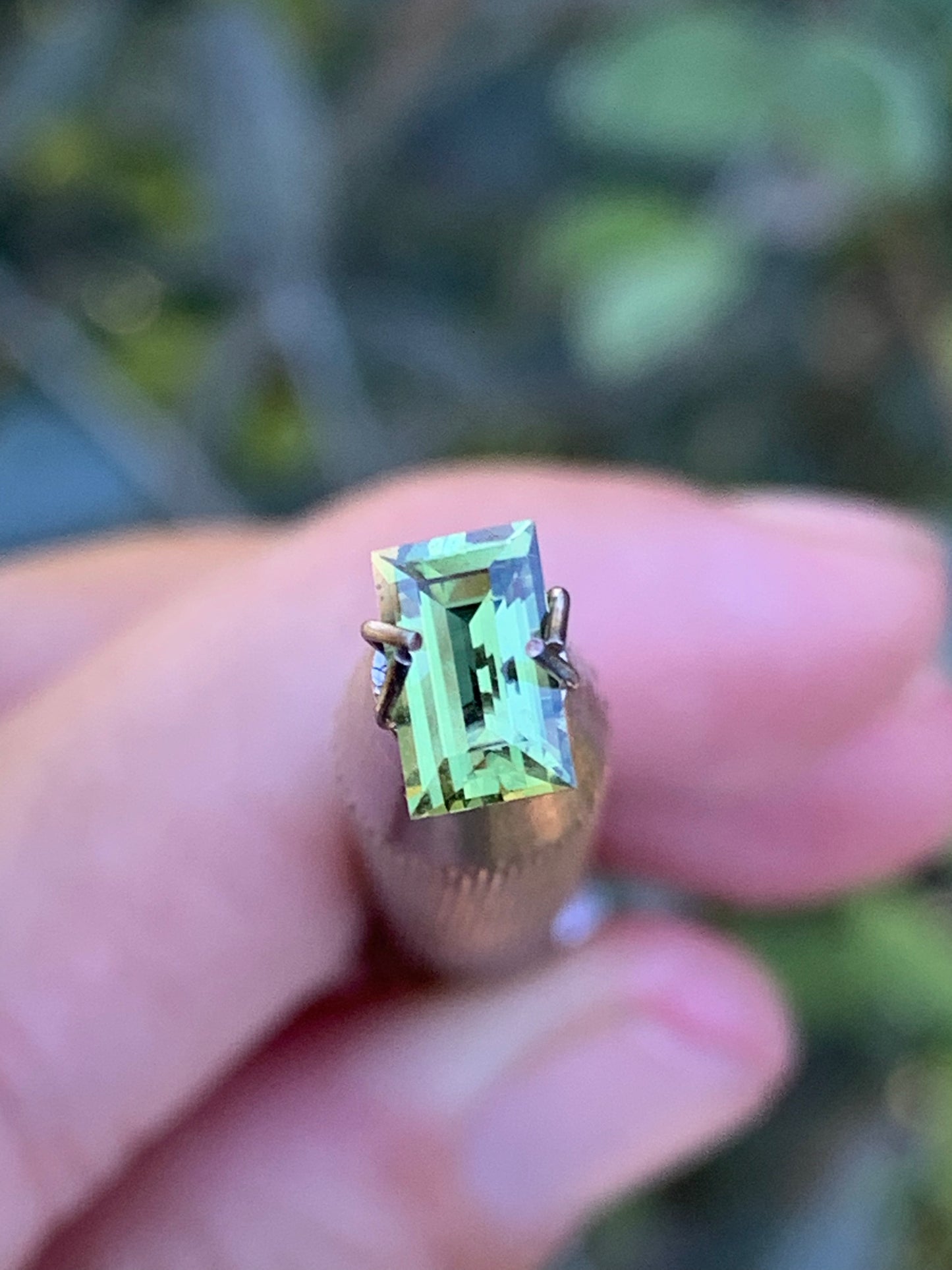 .87ct Light Green/Yellow Australian Sapphire
