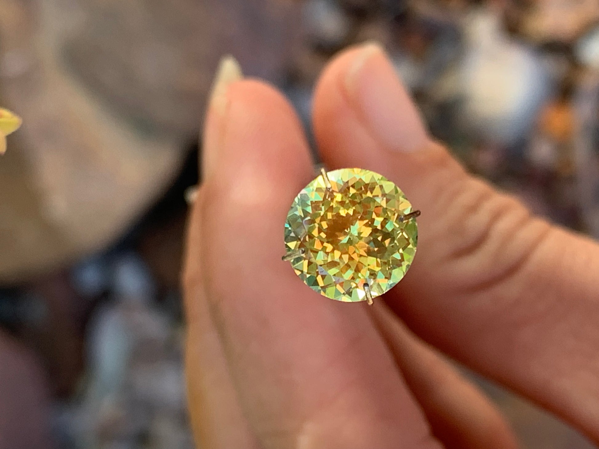Parti Sapphire