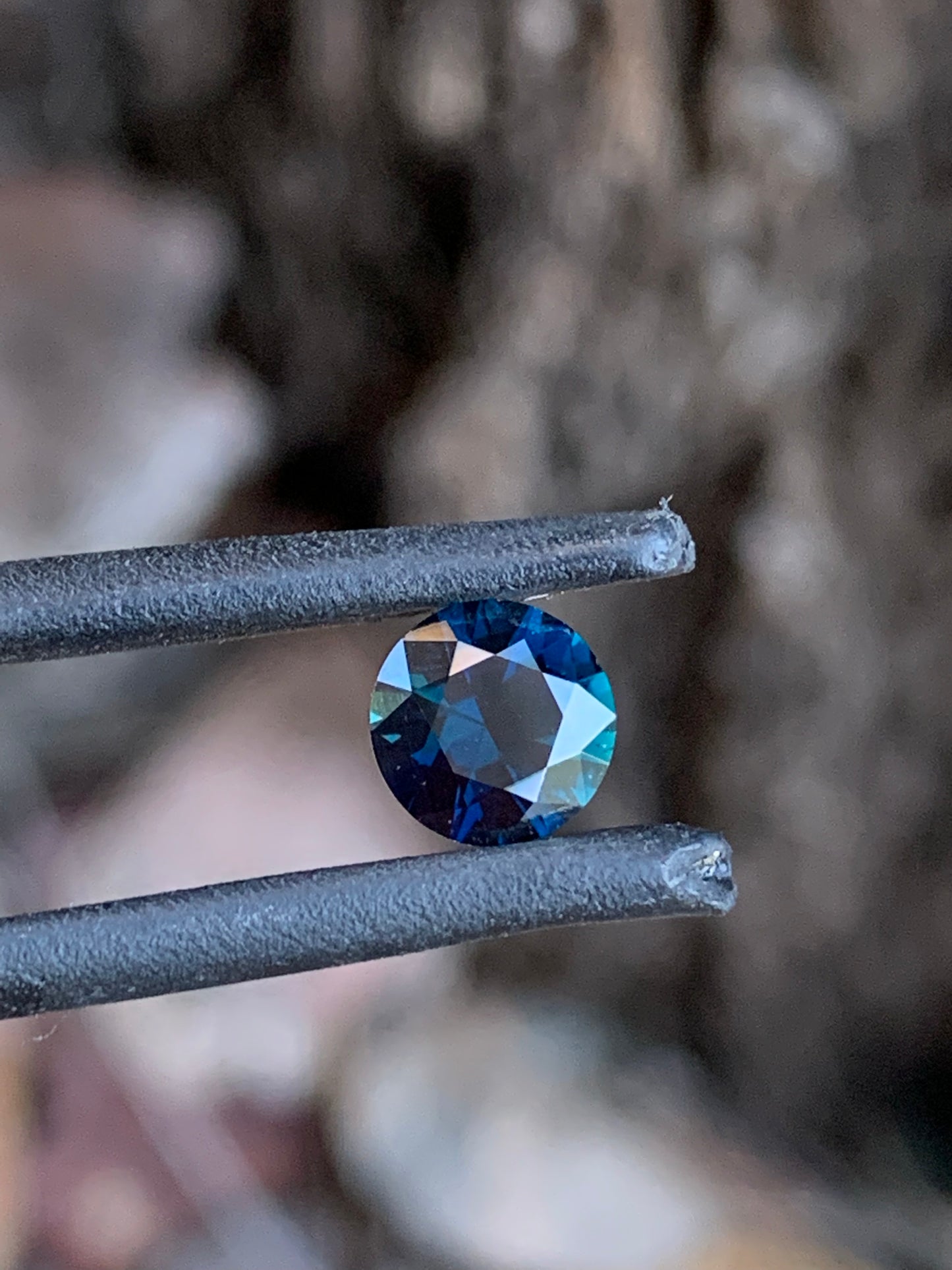 0.87ct Blue Australian Sapphire