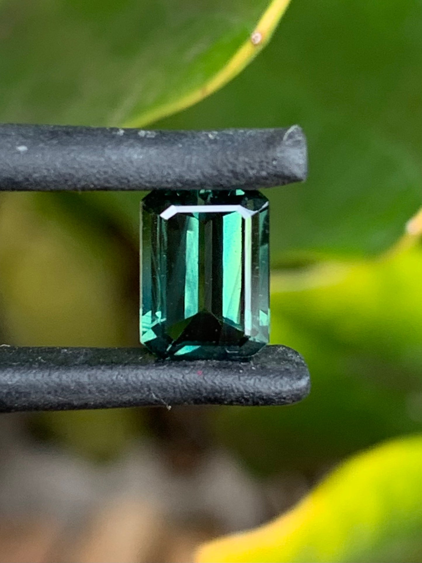 1.26ct Teal Australian Sapphire