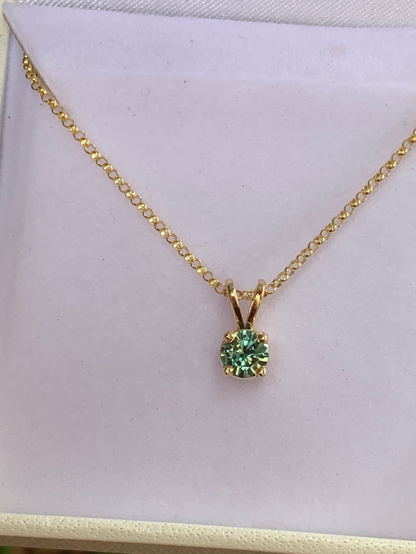 Teal Australian Parti Sapphire Necklace