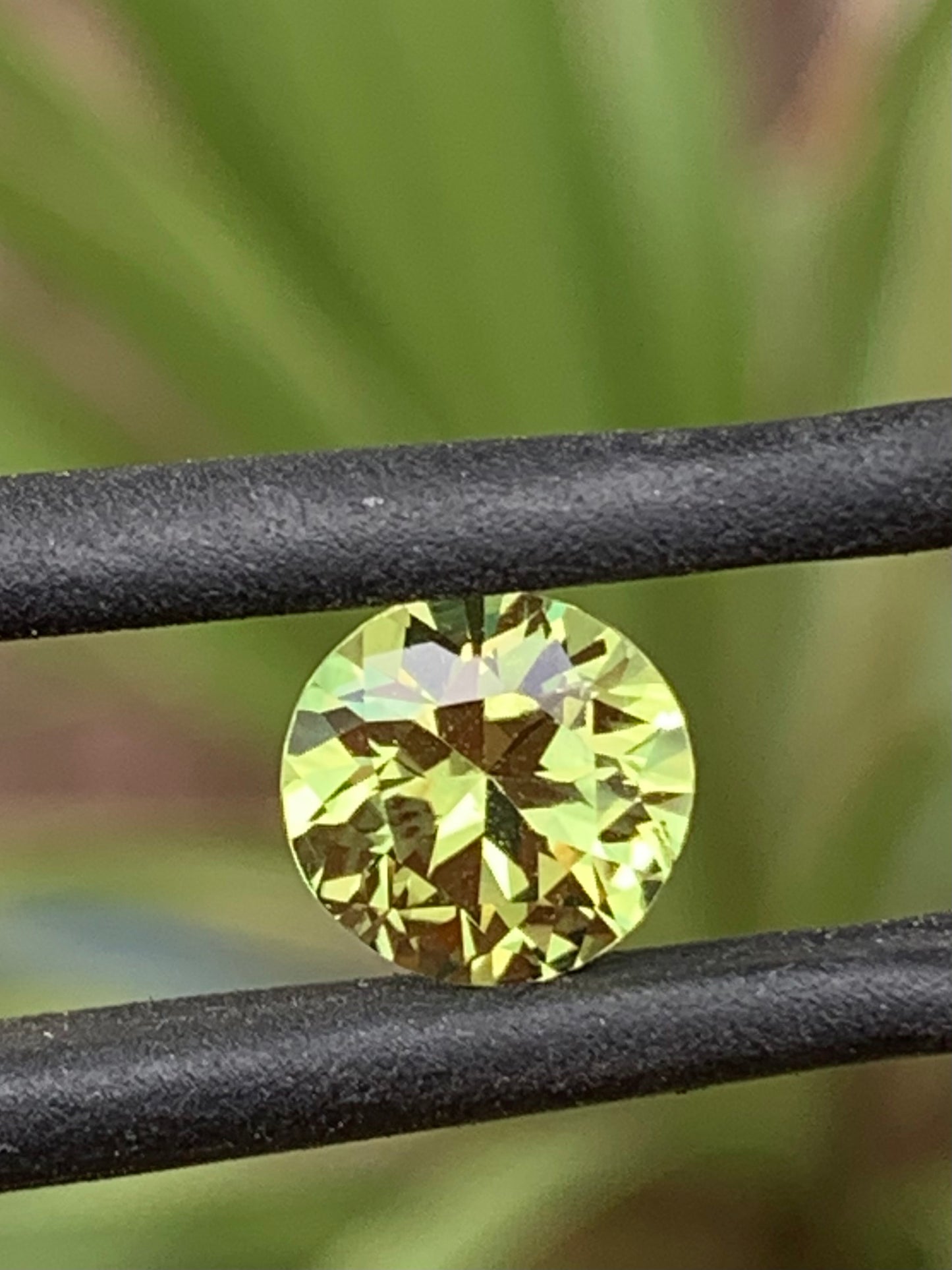 1.3ct Australian Yellow Parti Sapphire