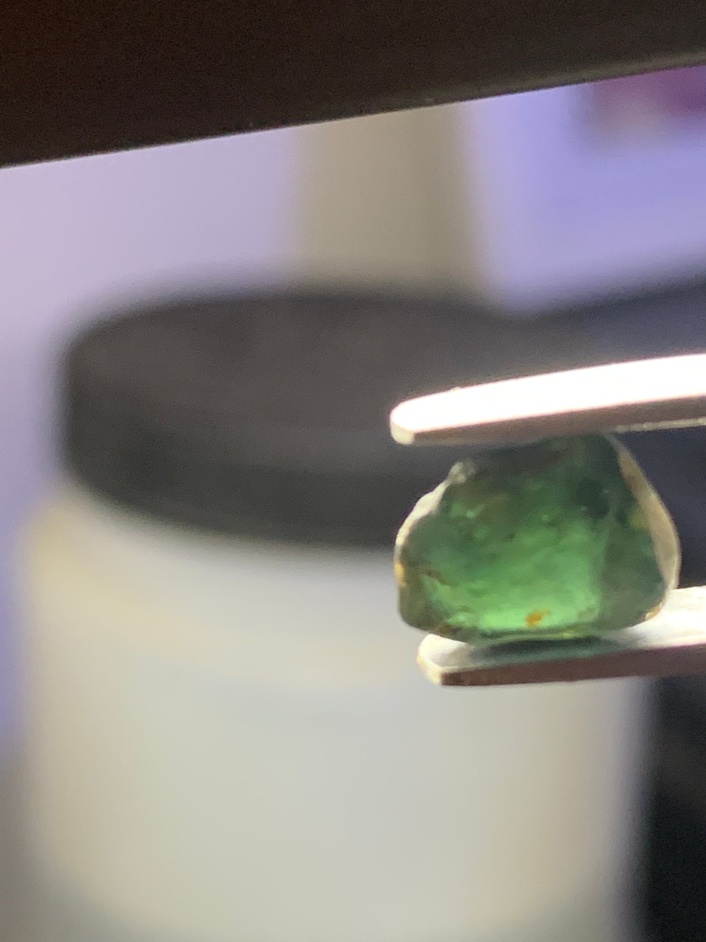 0.8ct Teal Australian Sapphire