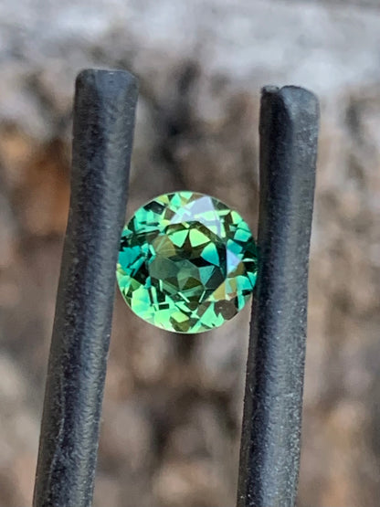 1.05ct Teal Australian Parti Sapphire