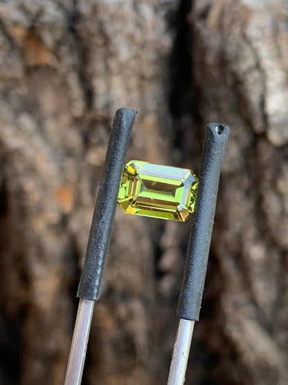 2.92ct Yellow/Green Australian Sapphire
