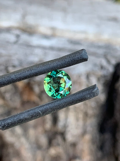 1.05ct Teal Australian Parti Sapphire