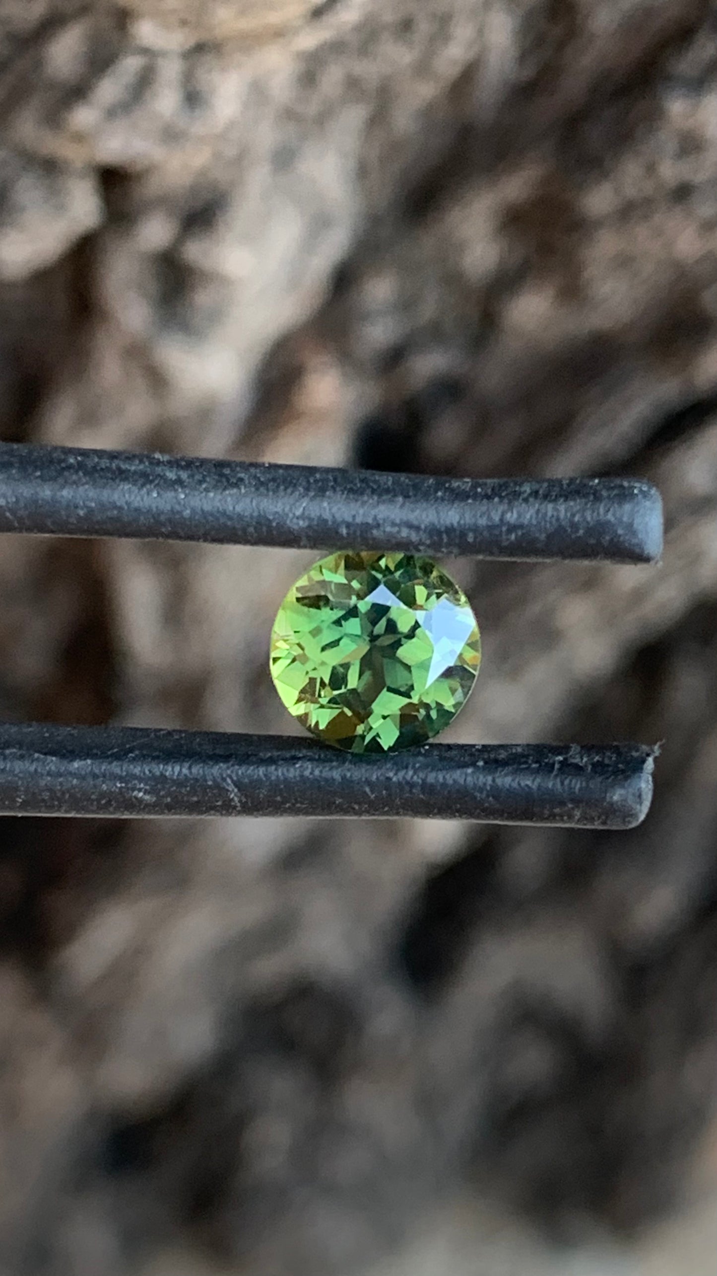1.38ct heated Australian sapphire with vibrant green colour