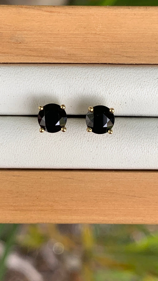 Black Australian Spinel Stud Earrings in Yellow Gold