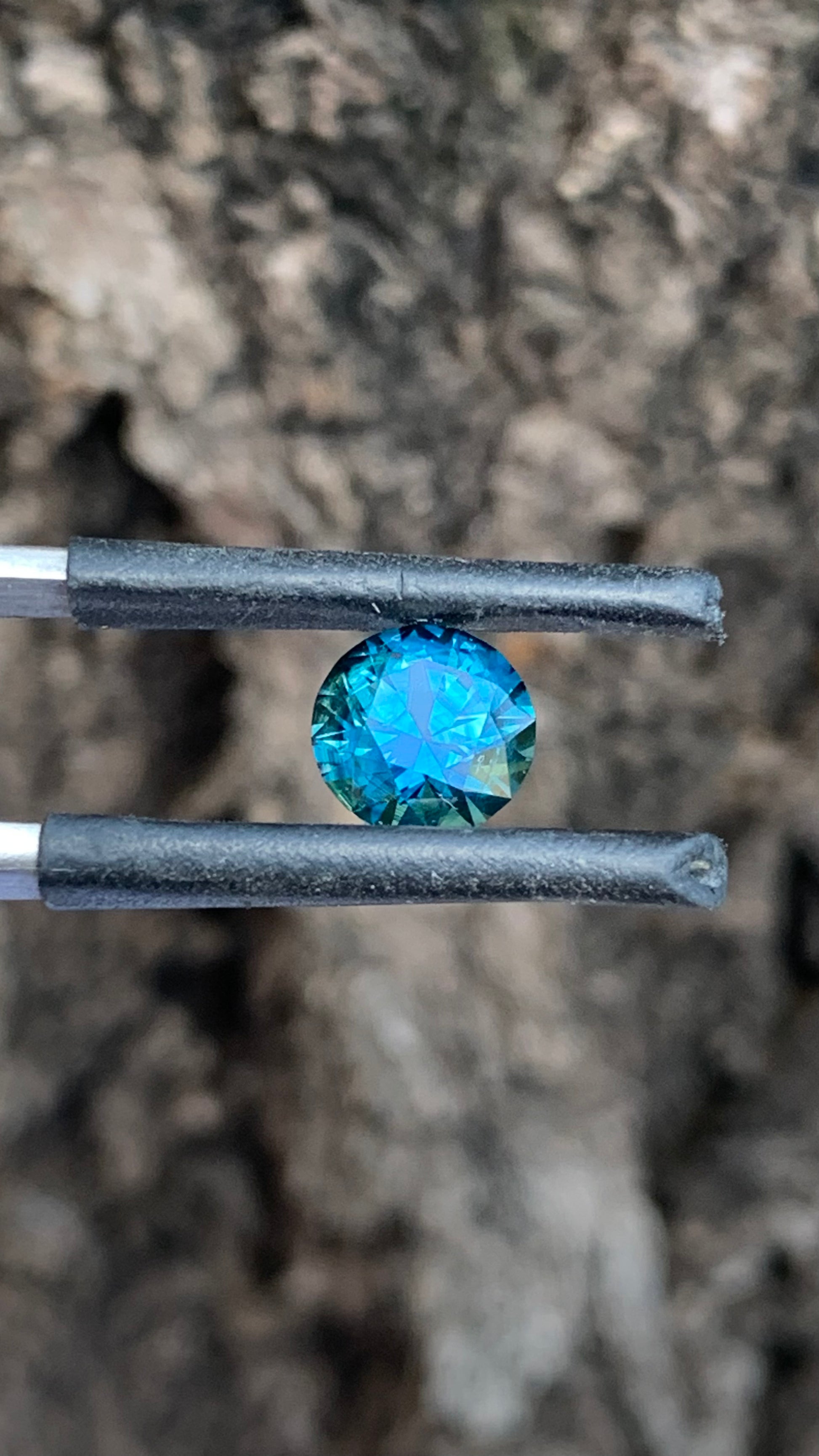 1.80ct Australian sapphire with beautiful deep blue colour