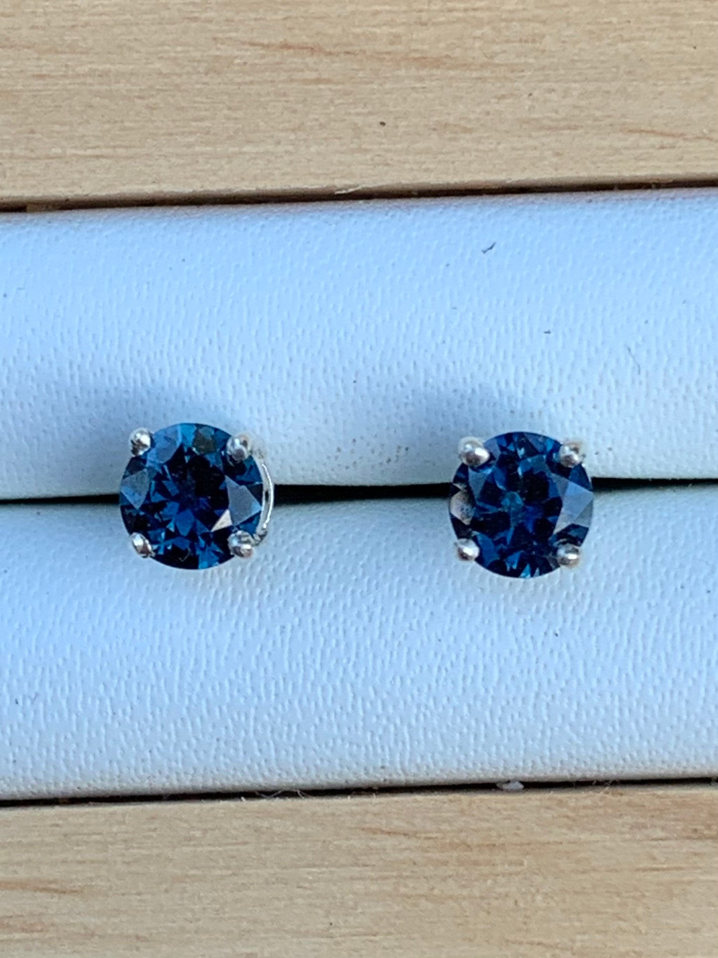 Blue Australian Sapphire Earrings ~ 4.4mm Sterling Silver Studs