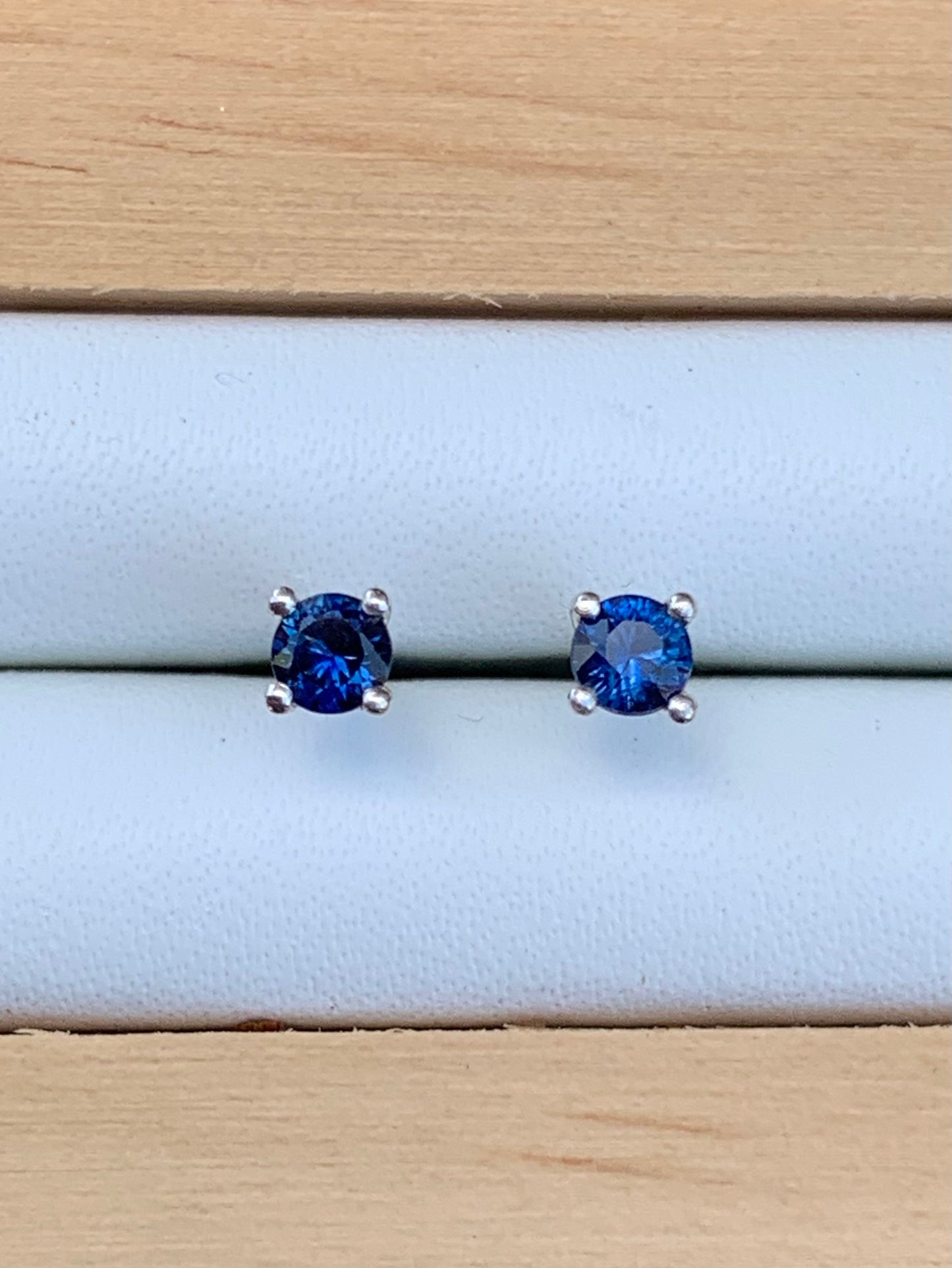 Australian Sapphire Jewellery