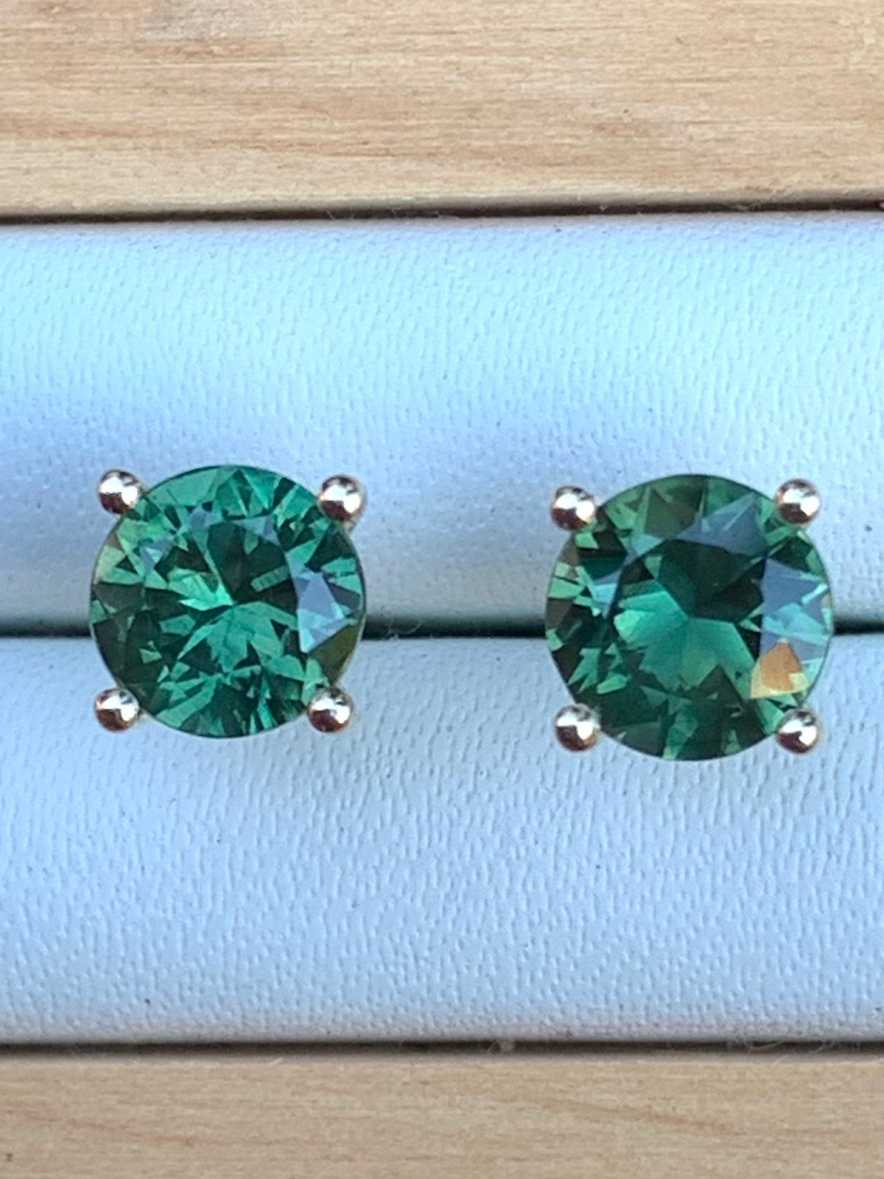 Betteridge Sapphires