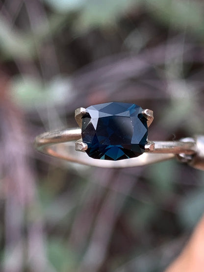 1.35ct Deep Blue Australian Sapphire