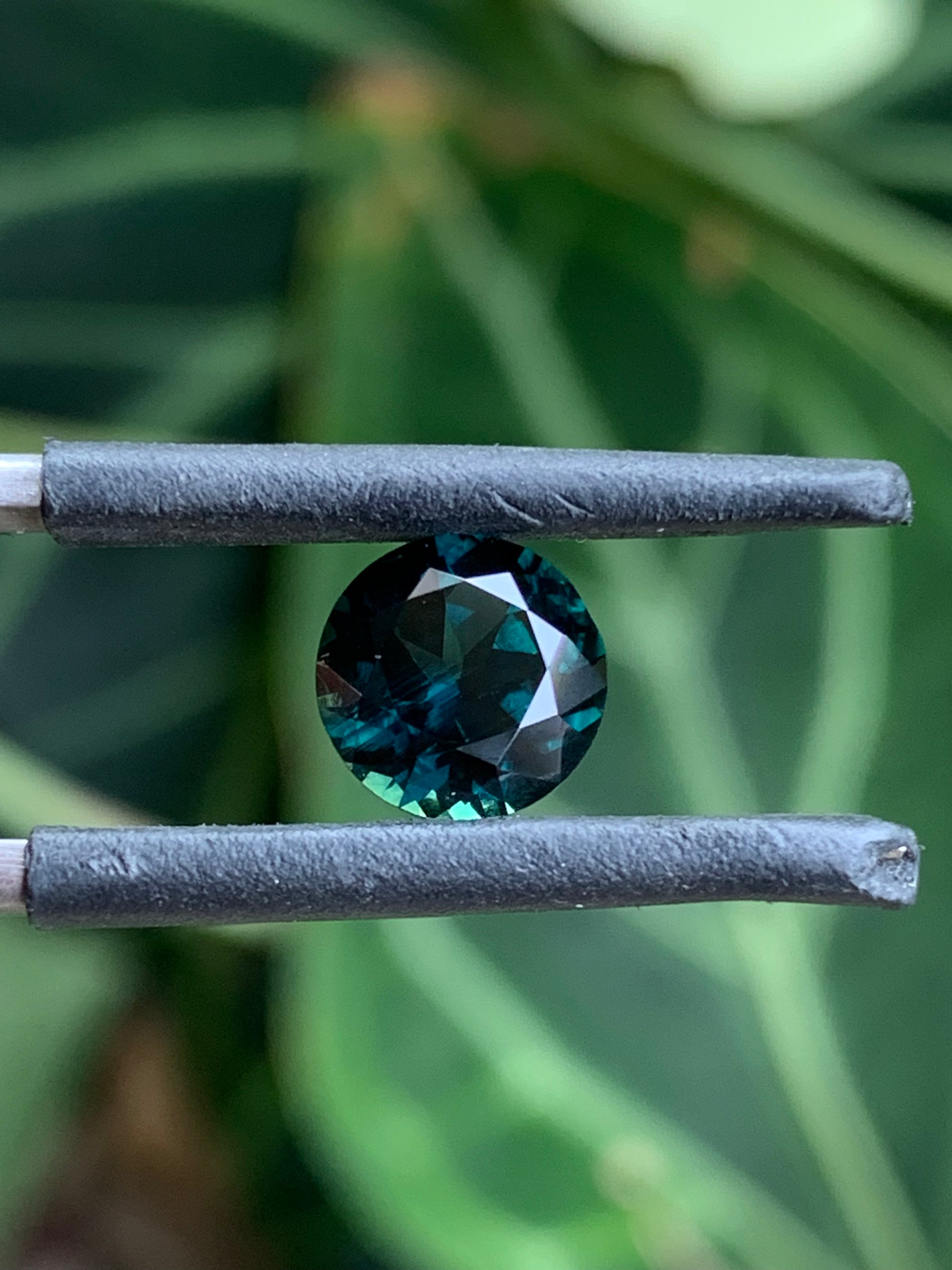 Australian Sapphire ready for Jewellery