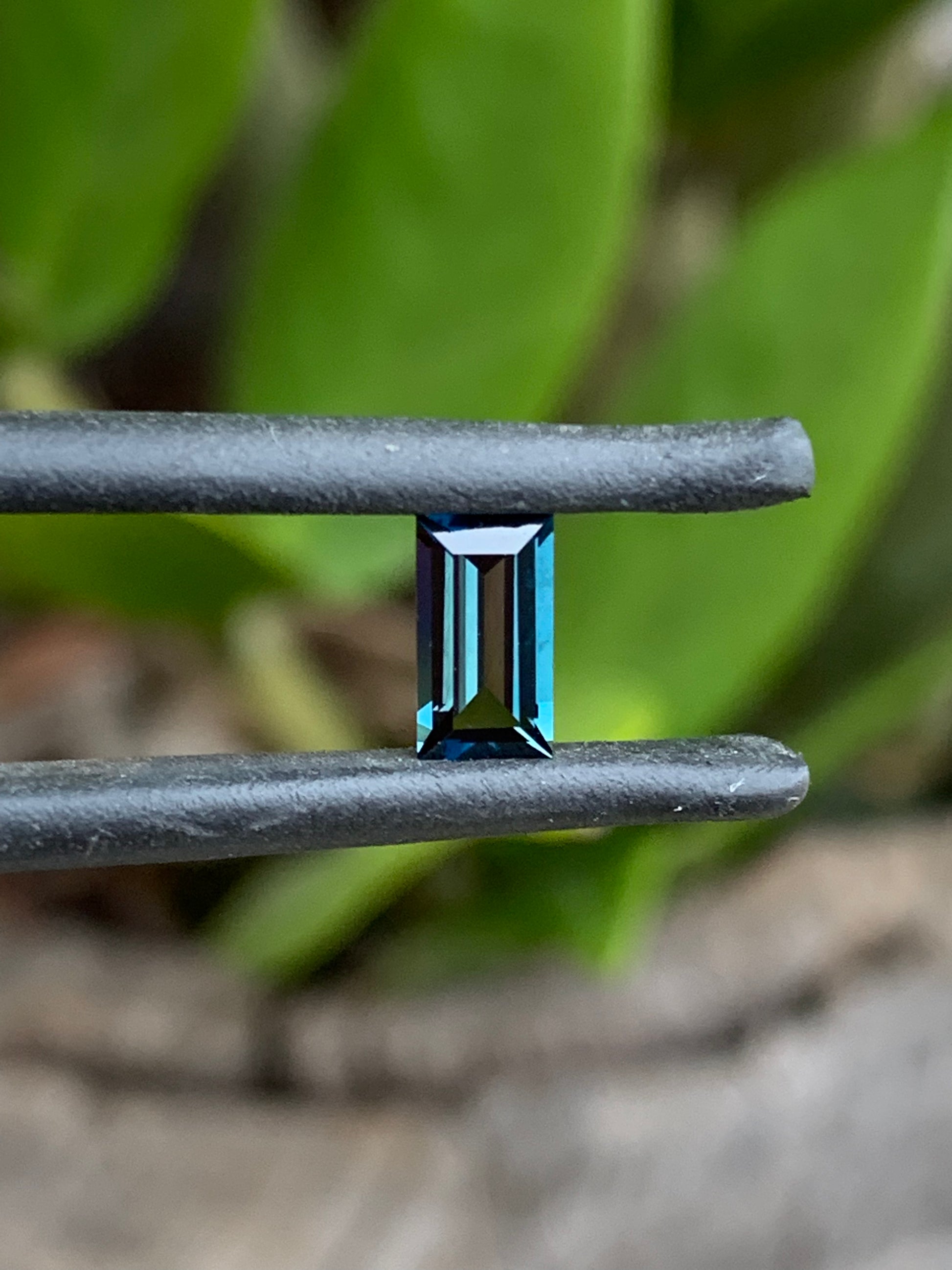 Australian Sapphire Engagement Ring Idea