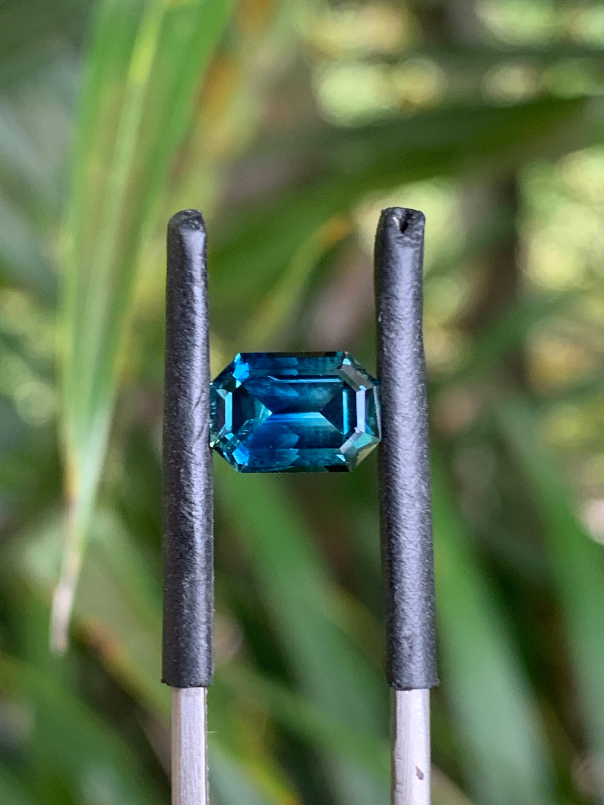 Bright Australian Parti Sapphire