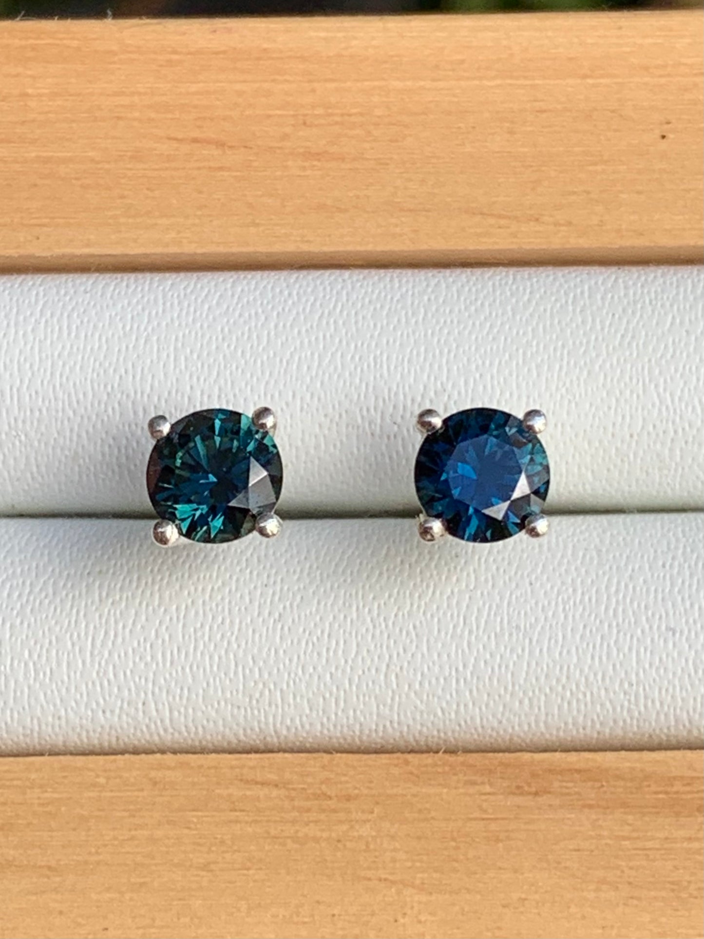 Blue Australian Sapphire jewellery