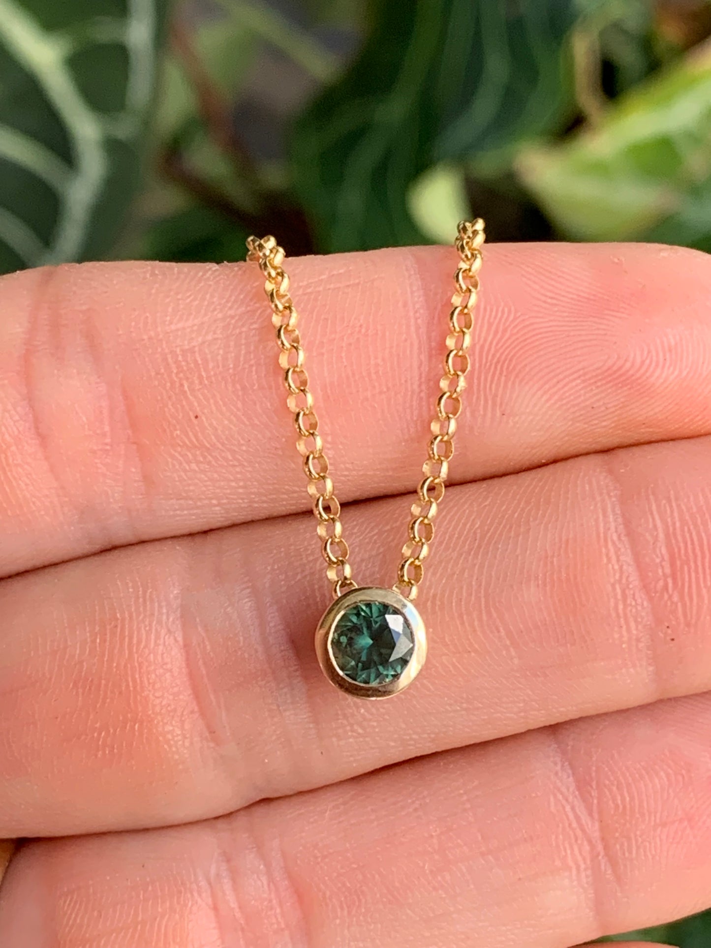 0.70ct Australian Sapphire Bezel Slider Pendant