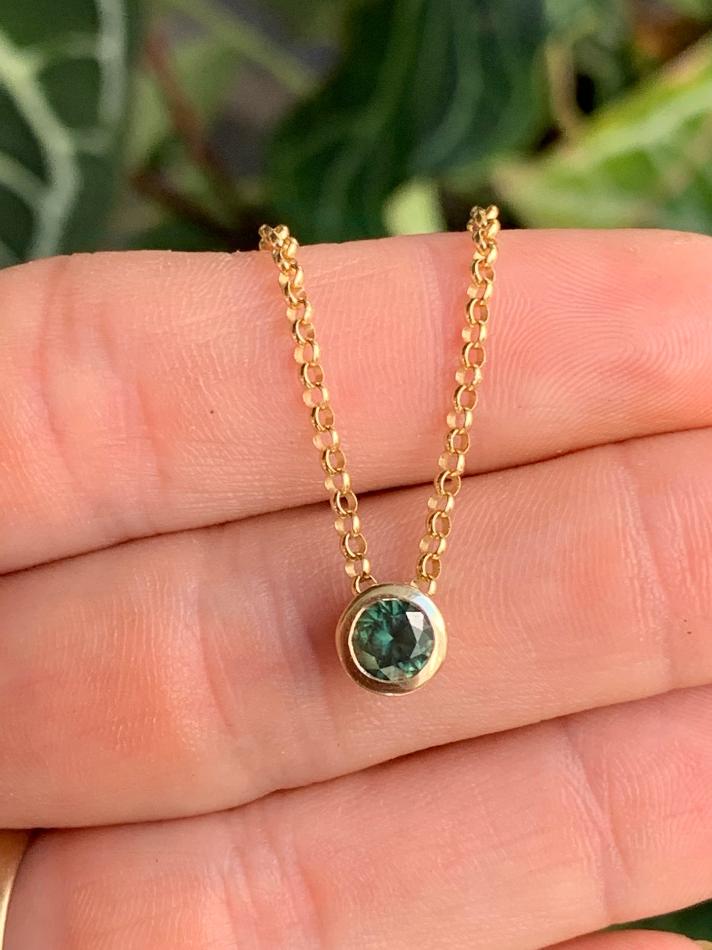 0.70ct Australian Sapphire Bezel Slider Pendant