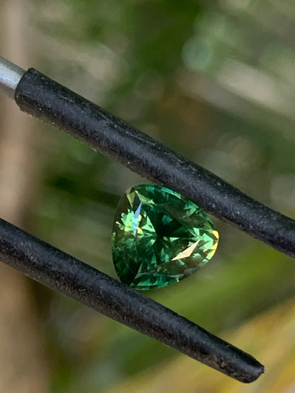 Unique sapphire ring