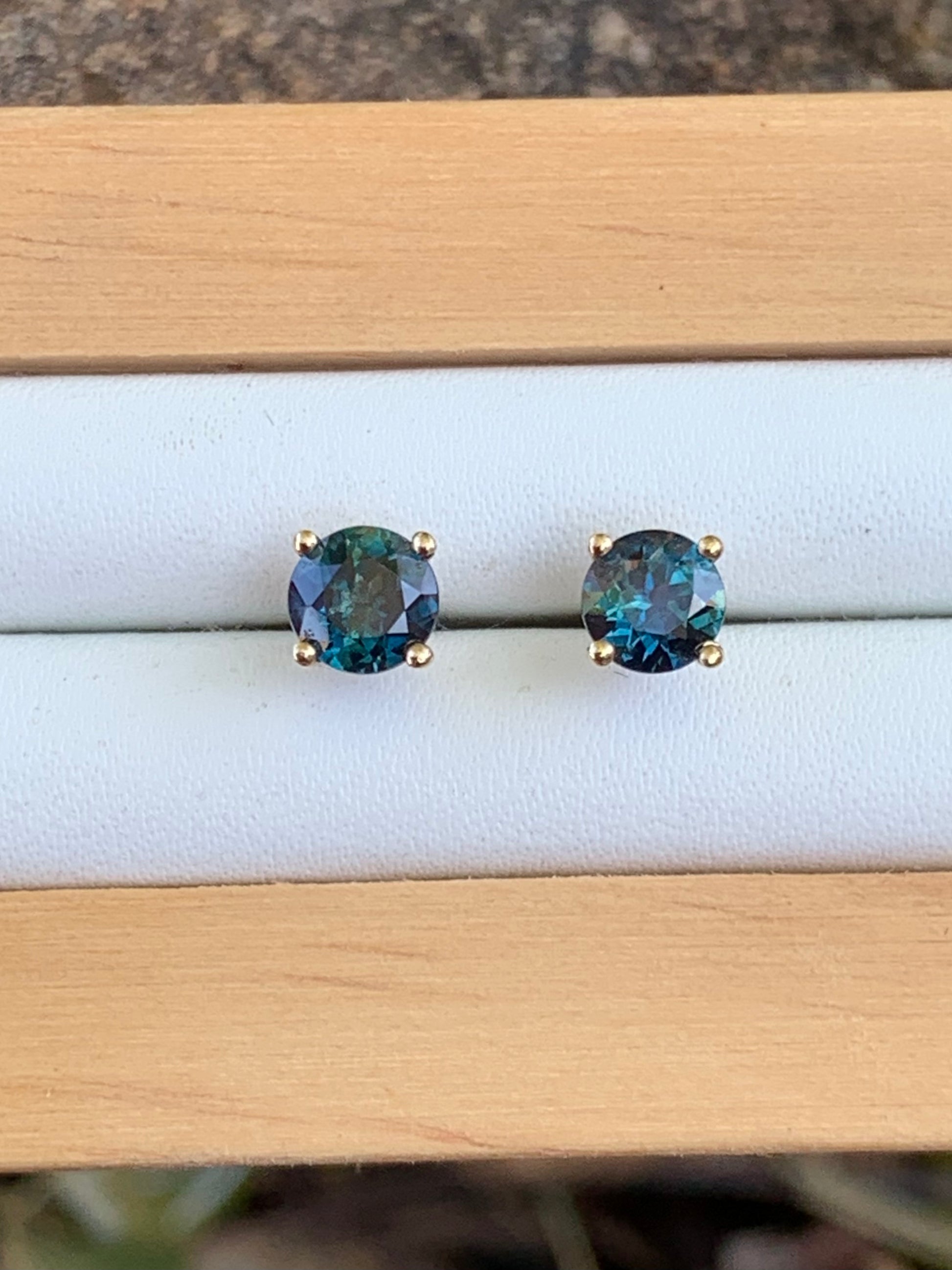 Australian Sapphire Jewellery