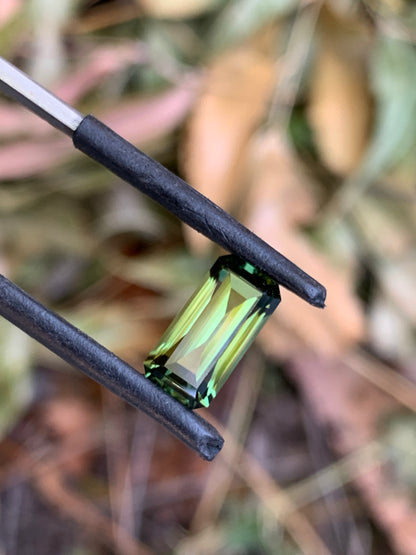 2.95ct Green Australian Sapphire