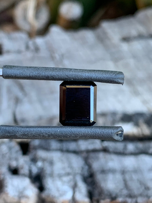 2.75ct Australian Black Spinel