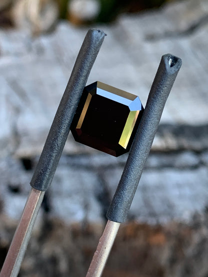 Australian Black Spinel
