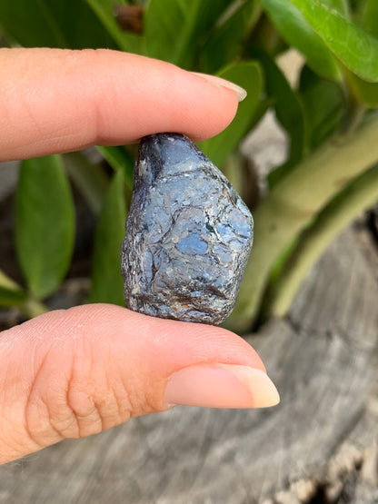 79.85ct Australian Sapphire Specimen