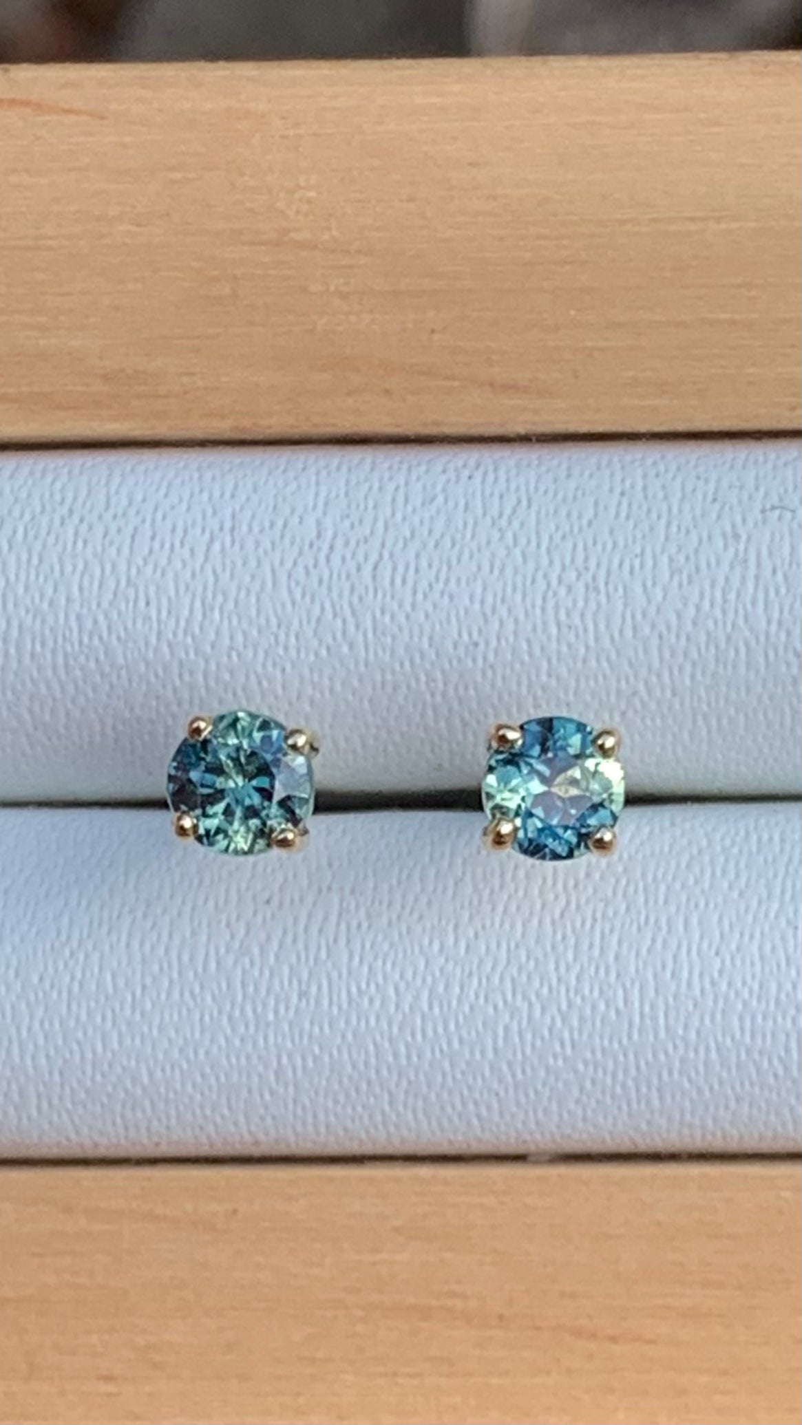 Parti Sapphire Studs
